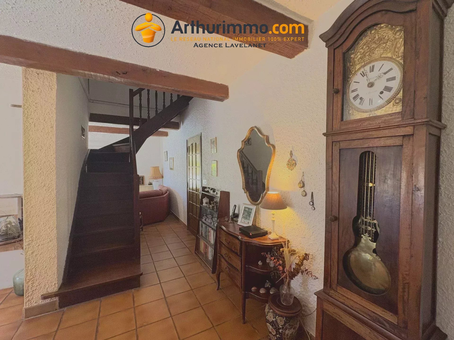 Agence immobilière de 