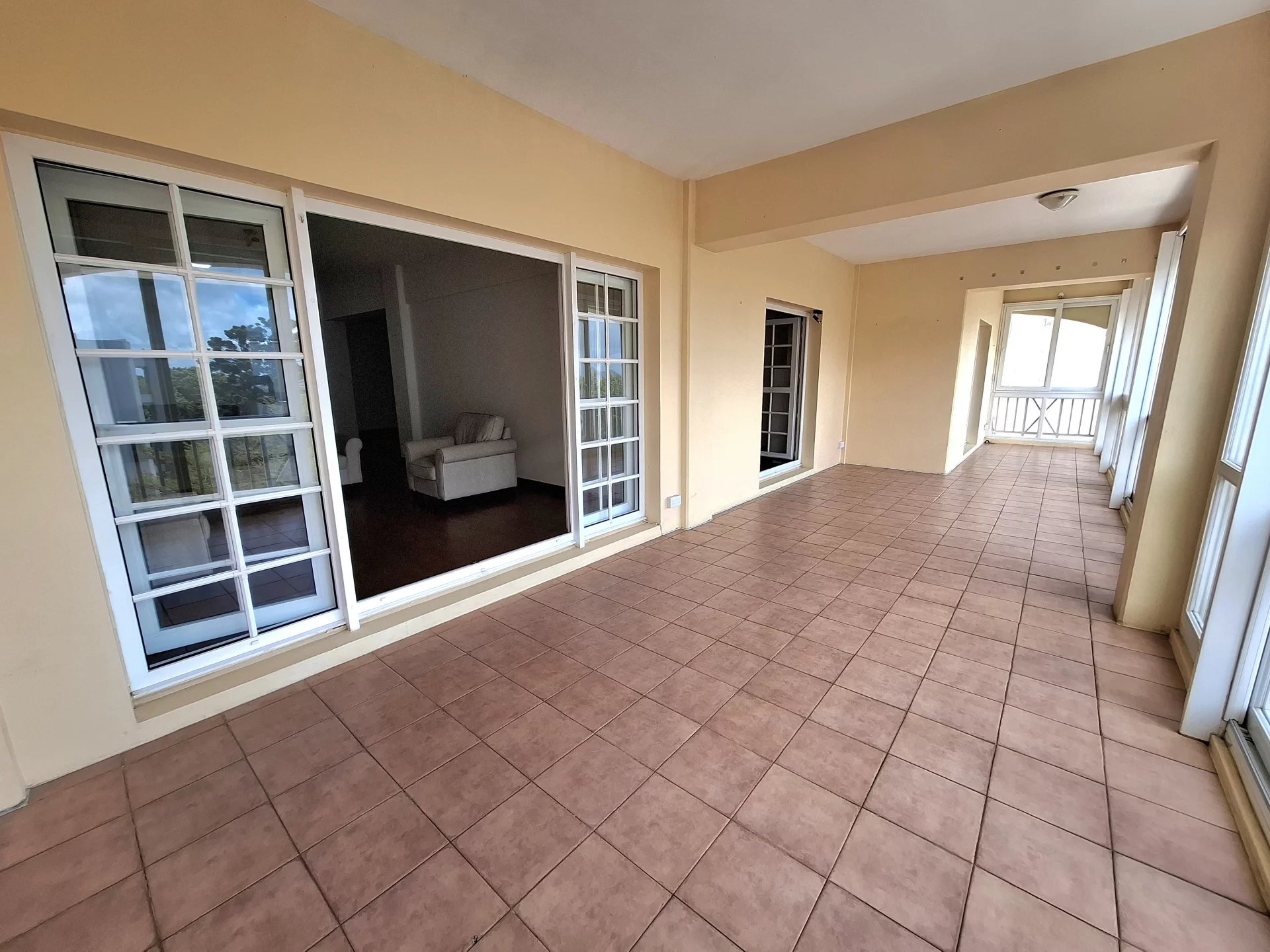 Appartement Floréal - picture 2