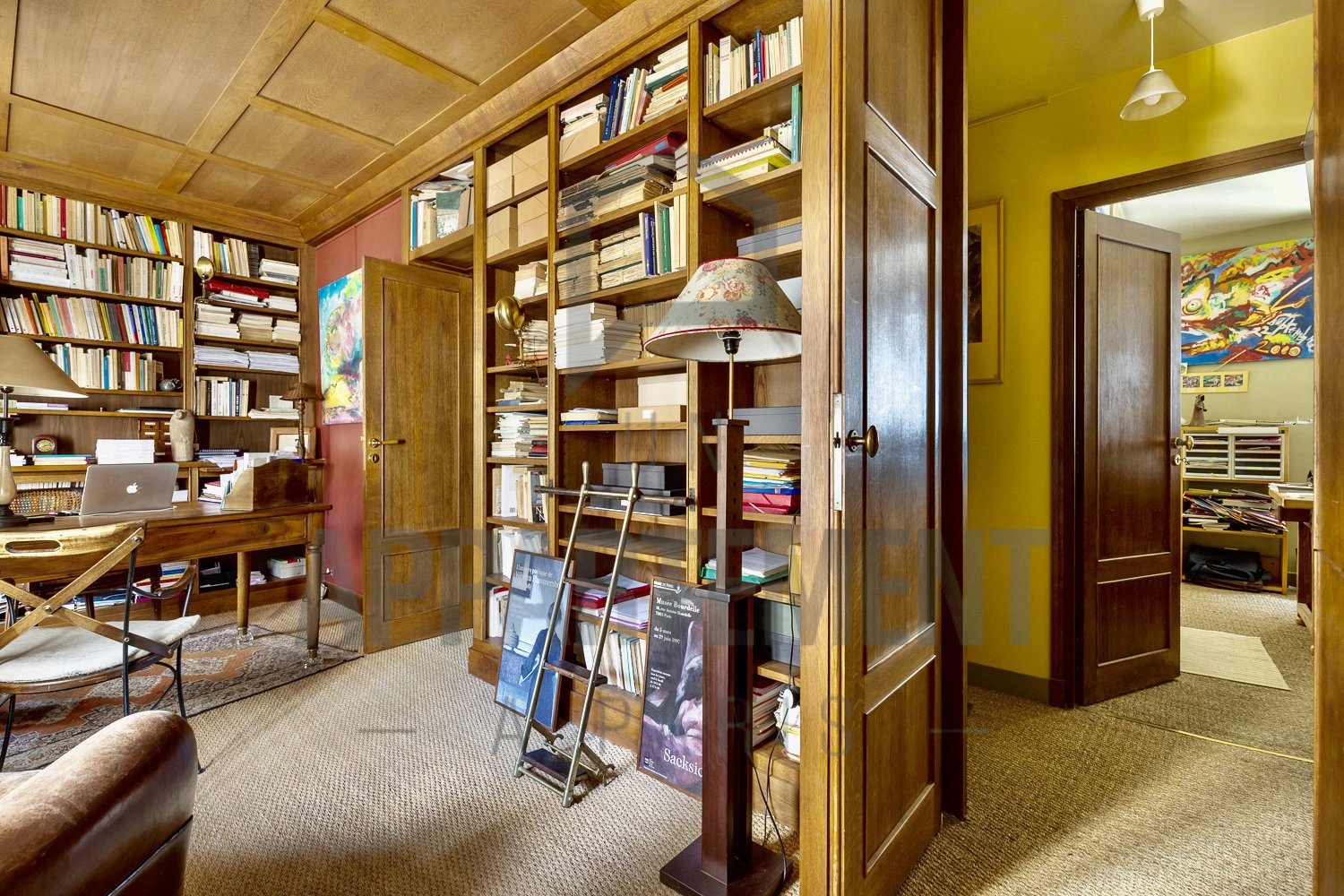 Agence immobilière de Un Appartement À Paris