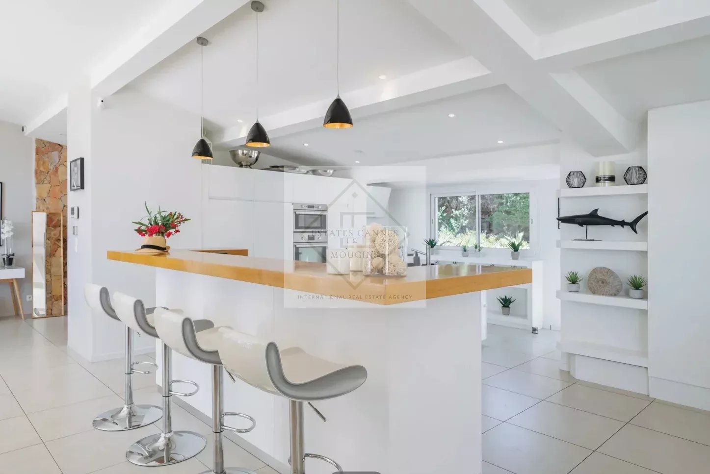 Villa de Luxe à Cannes avec Piscine Chauffée & Vue Mer — photo 19