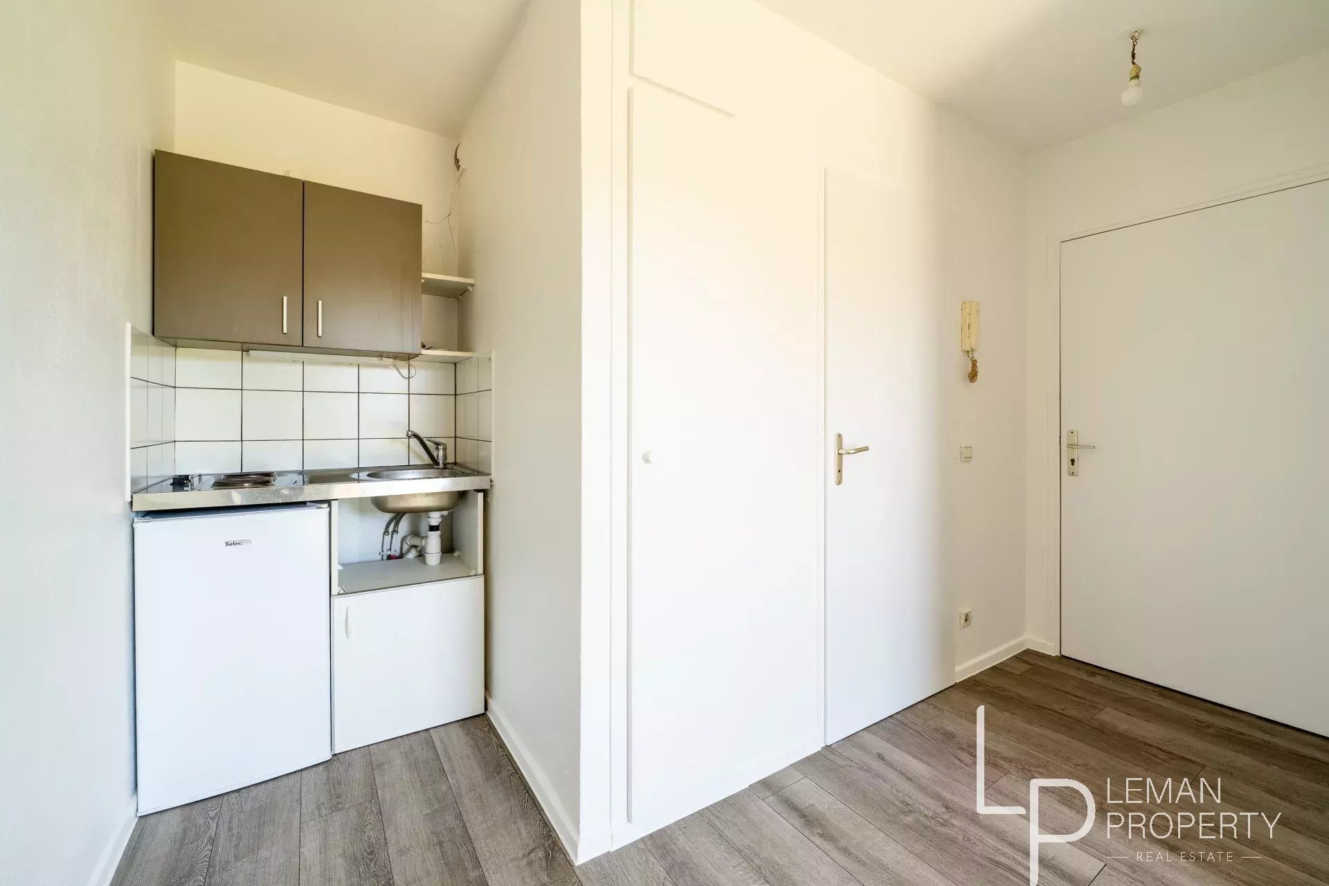 appartement en vente sur www.leman-property.com appartement en vente sur www.leman-property.com