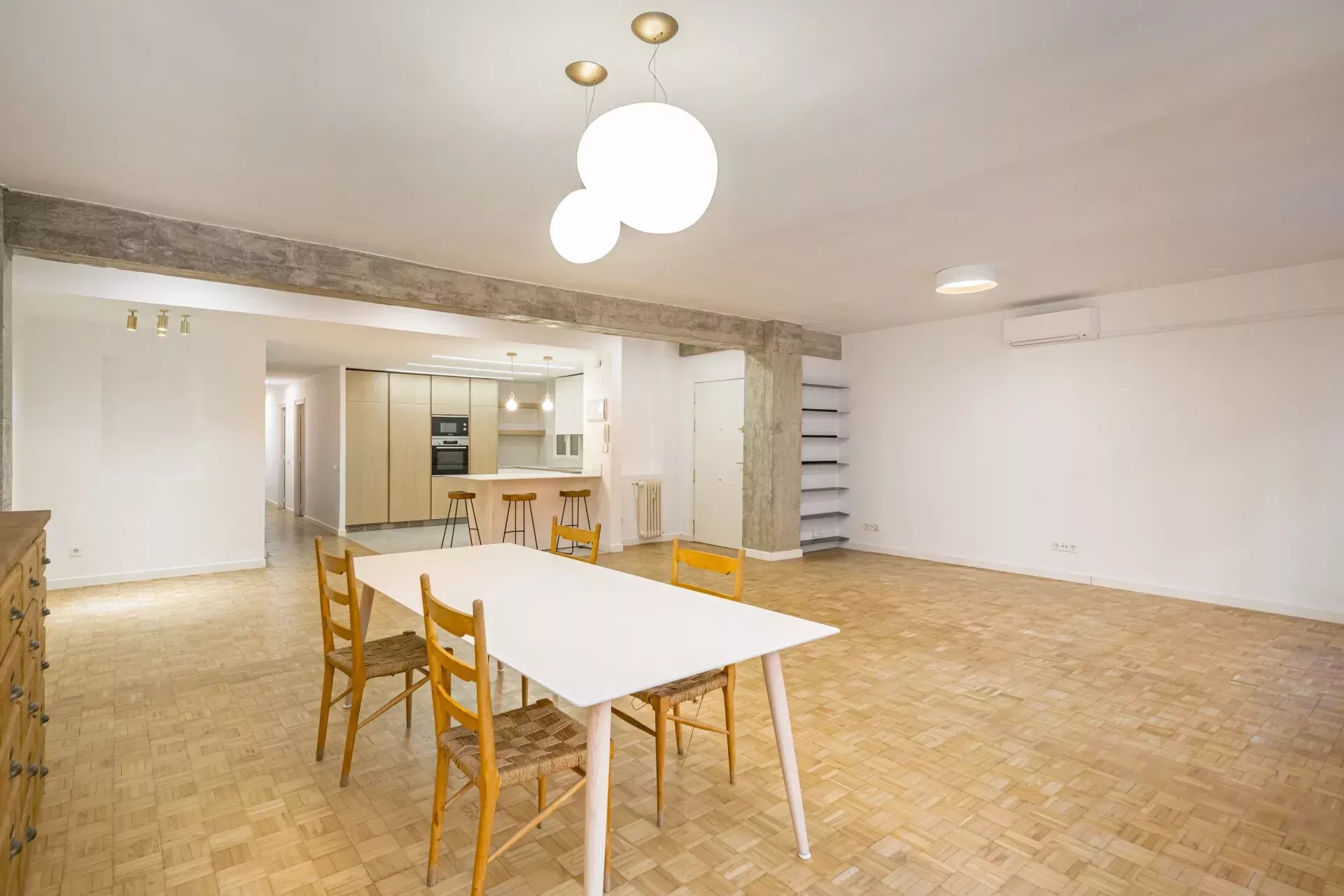 Madrid - Centro – Bright Renovated Exterior Apartment - picture 6