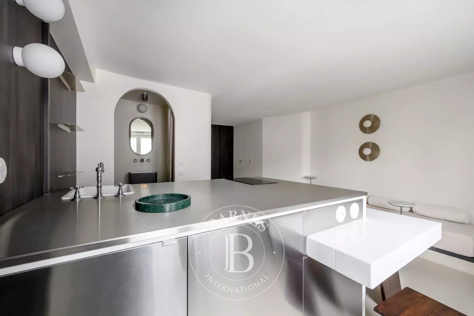 Daire Paris 3ème - picture 7