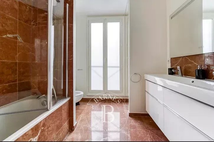 Paris  - Appartement 4 Pi&egrave;ces 3 Chambres - picture 8