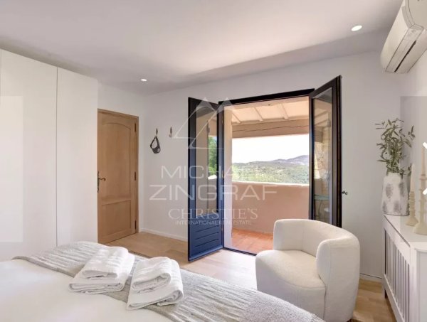 Beautiful Provencal villa in the countryside - 4 bedrooms — photo 5