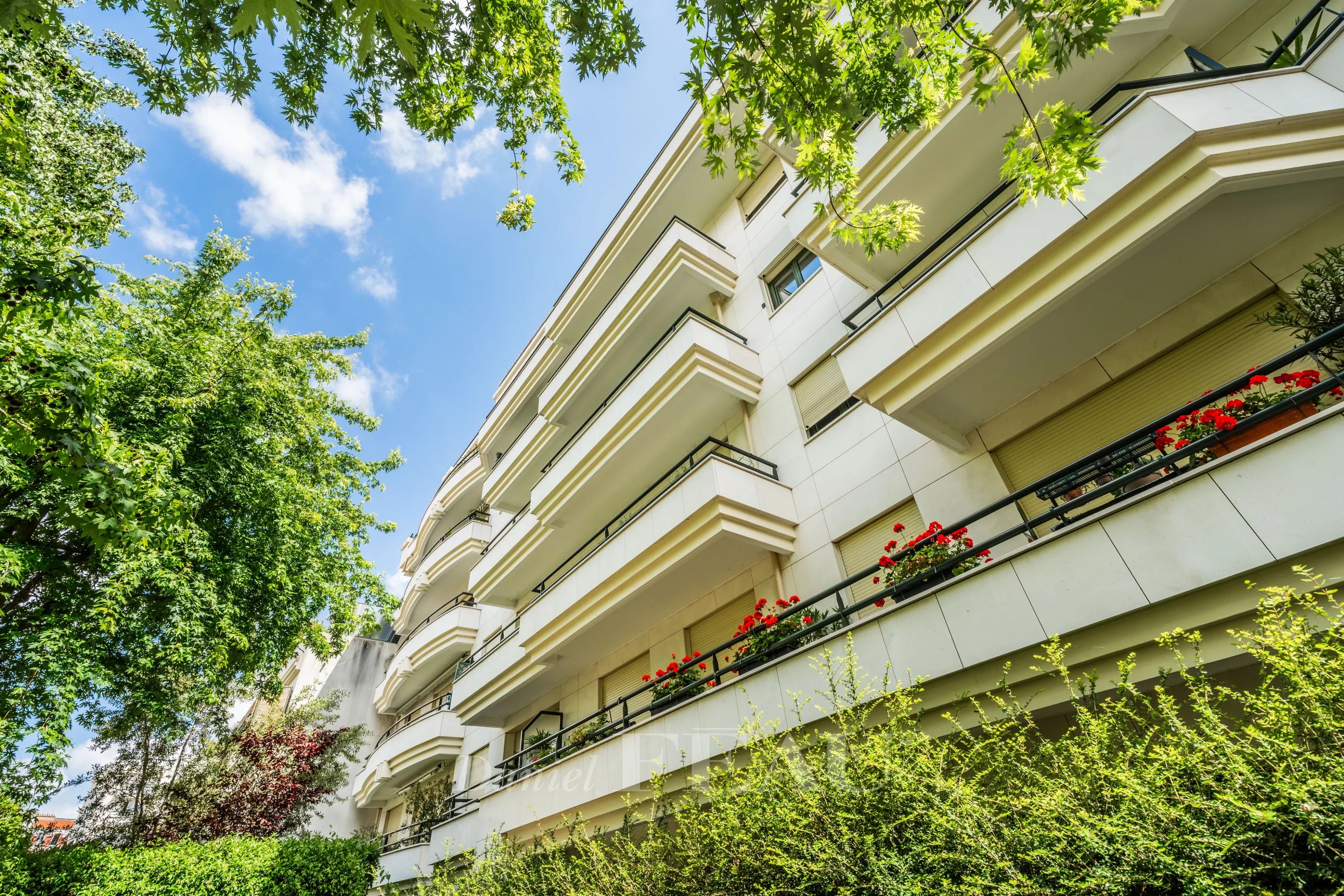 Sale Apartment Boulogne-Billancourt