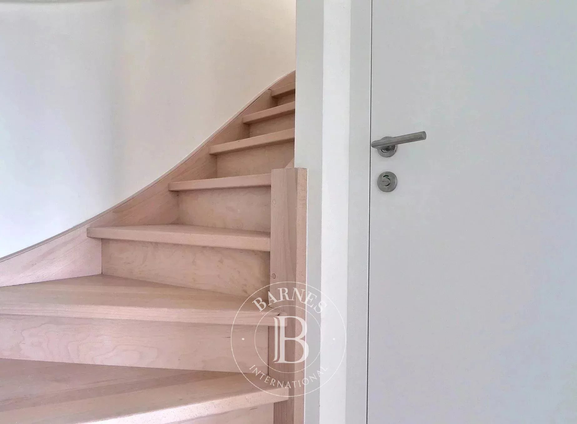 Rogier - Gemeubileerd 2 slaapkamer appartement