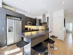 Appartment 3 bedrooms for sale in Cannes Banane — photo 4 of 7