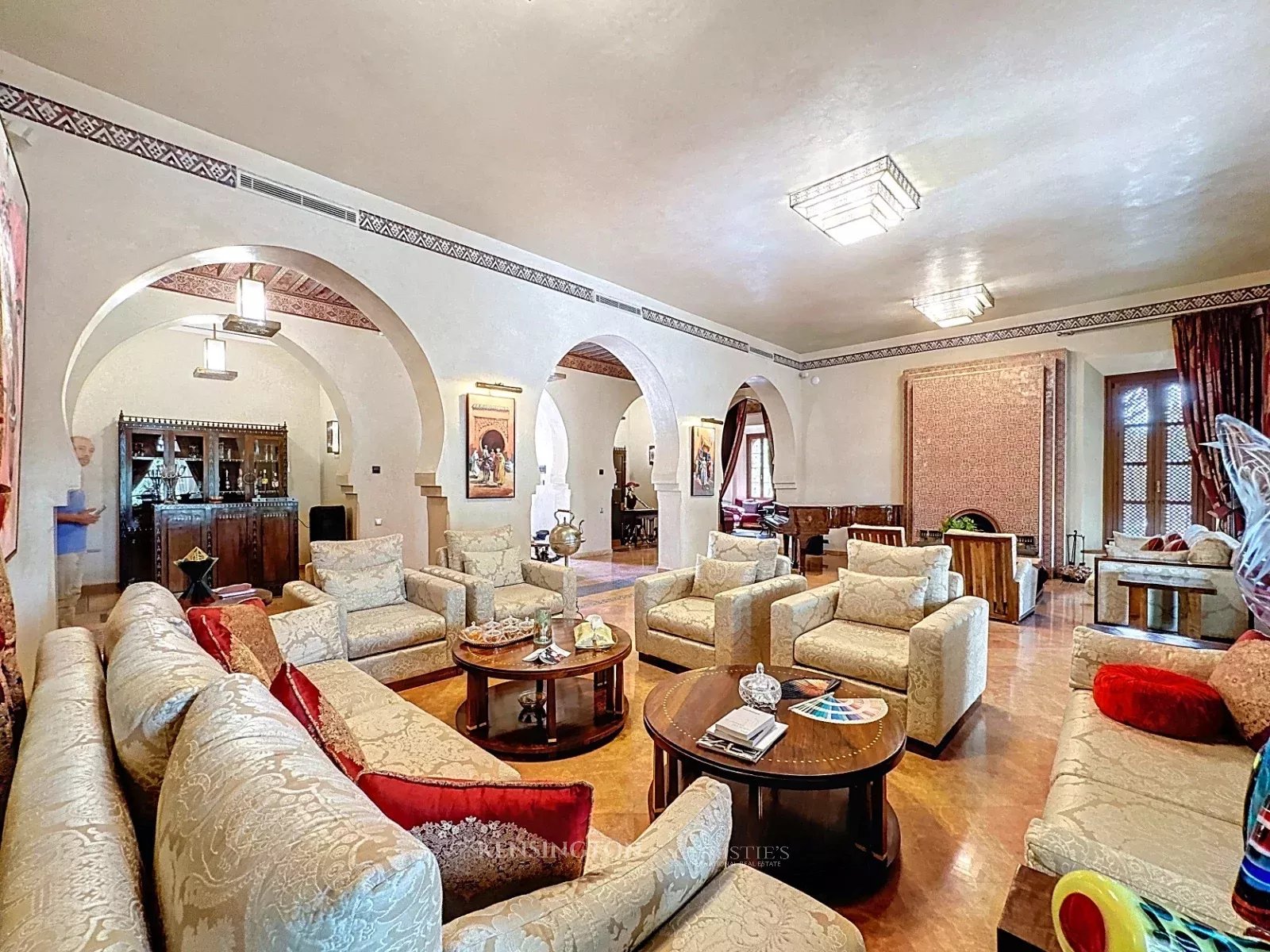 5 Bedroom Villa/Townhouse's Image 12