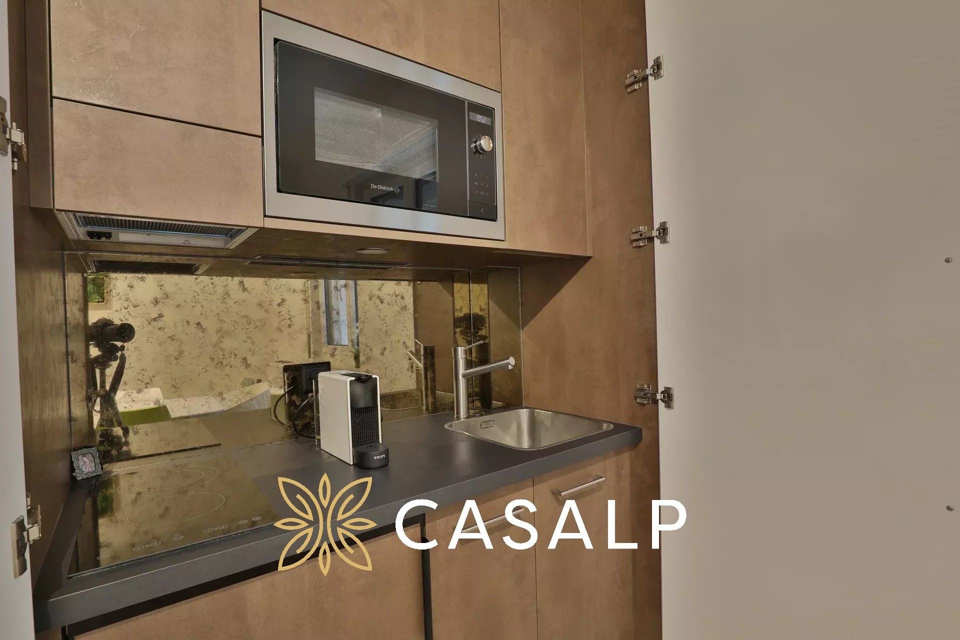 Charmant 2.5 pièces rénové à Crans-Montana