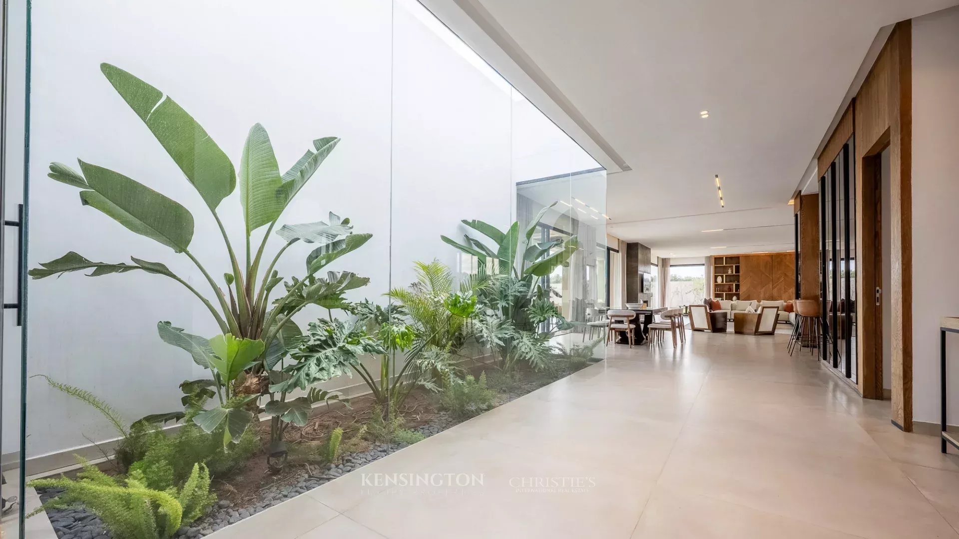 4 Bedroom Villa/Townhouse's Image 11