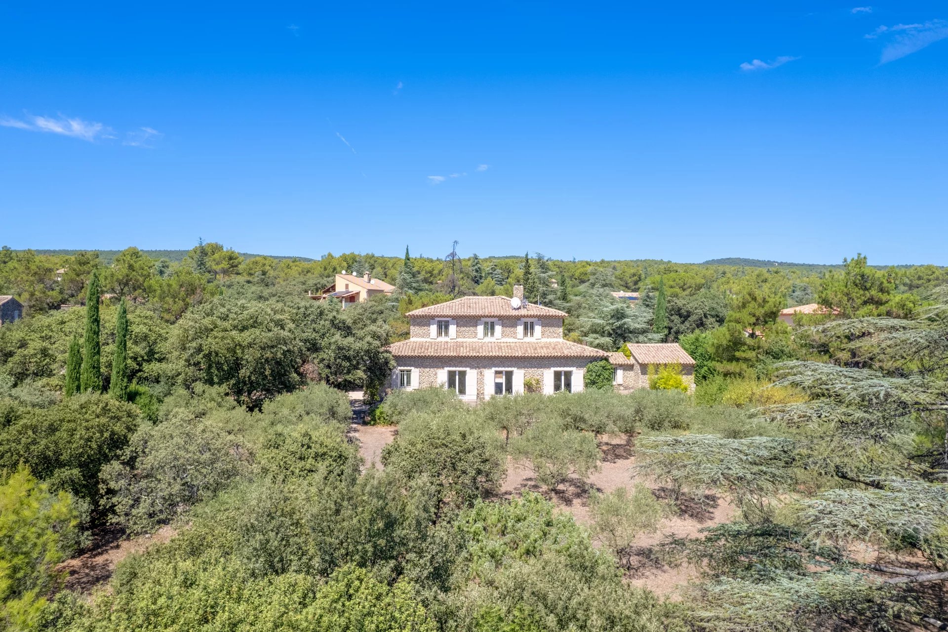 Sale Property Cabrières-d'Avignon