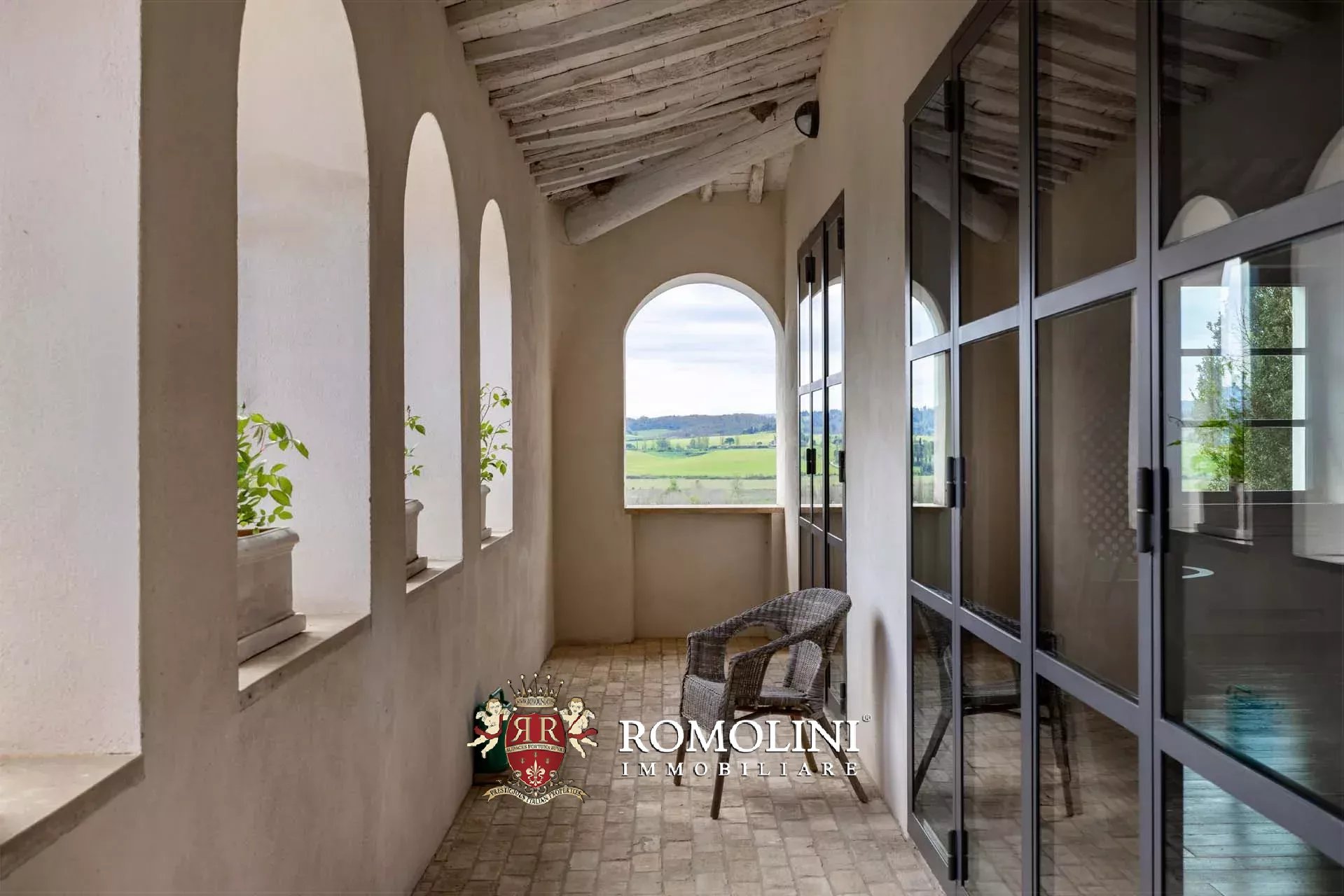7 Bedroom Villa/Townhouse's Image 23