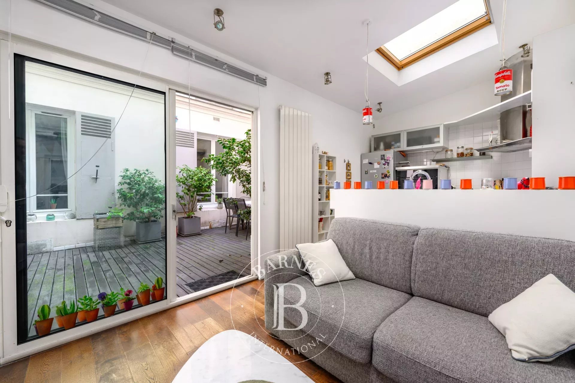 Apartment Paris 75008  -  ref 86541054 (picture 3)