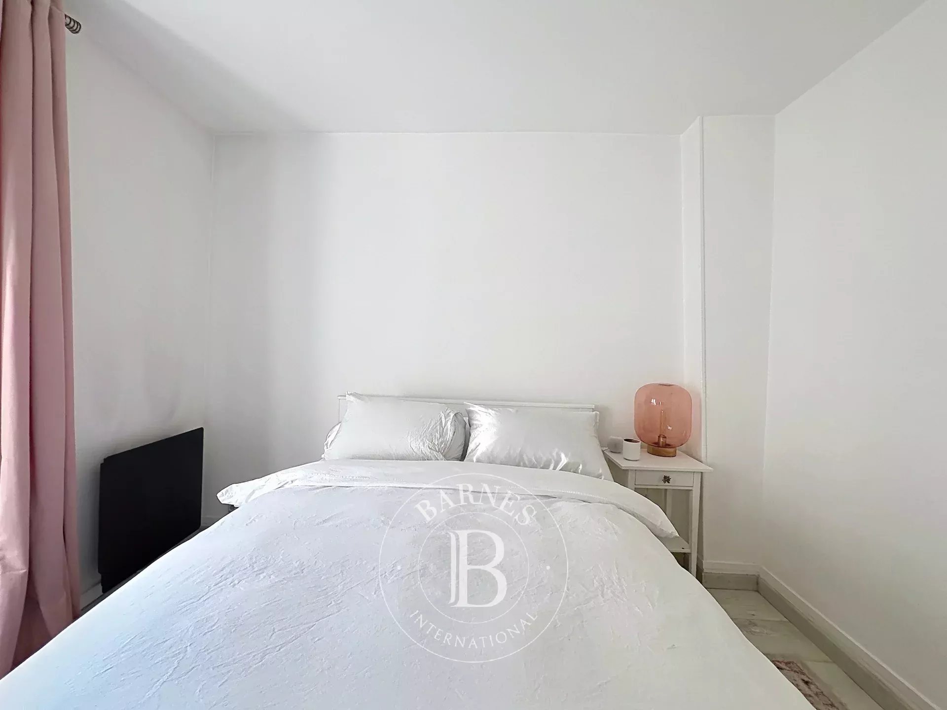 Paris  - Appartement 2 Pi&egrave;ces, 1 Chambre - picture 16