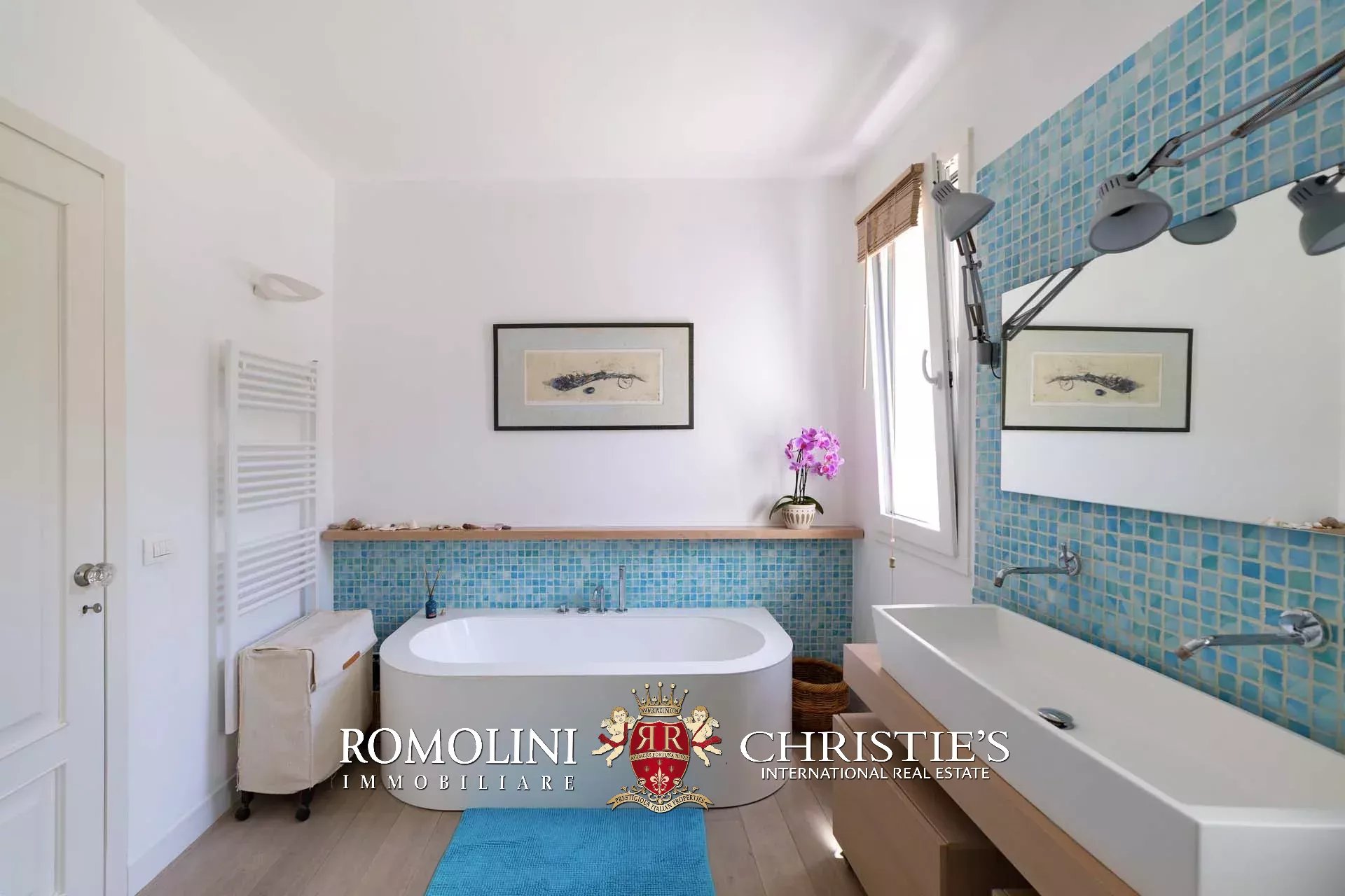 6 Bedroom Villa/Townhouse's Image 60