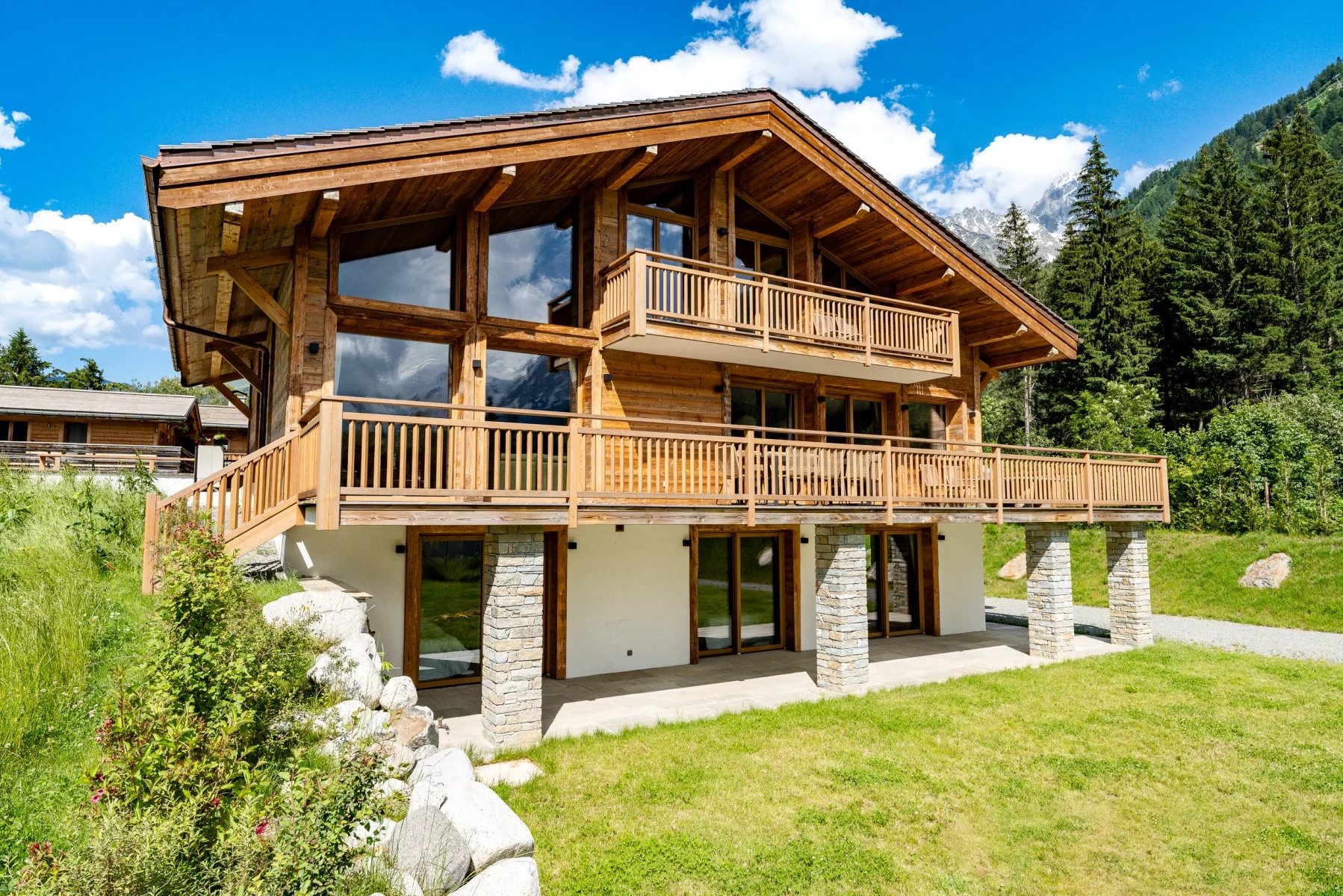 Photo of ARGENTIERE - New-build 5-bedroom chalet with pool close to les Grands Montets