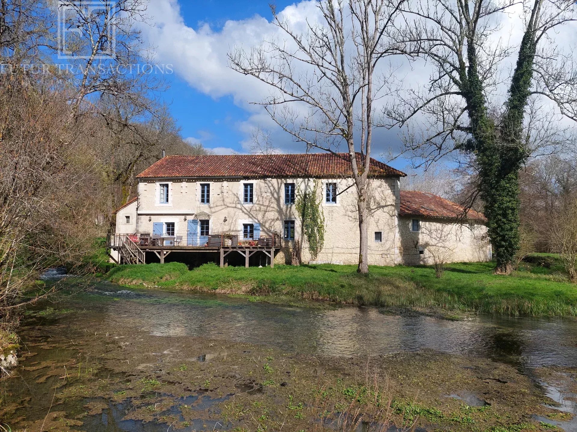 Agence immobilière de FUTUR TRANSACTIONS BRANTOME