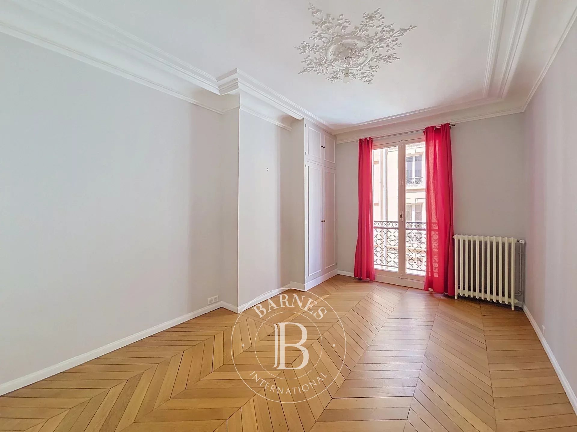 Paris  - Apartment 3 Bedrooms - picture 7