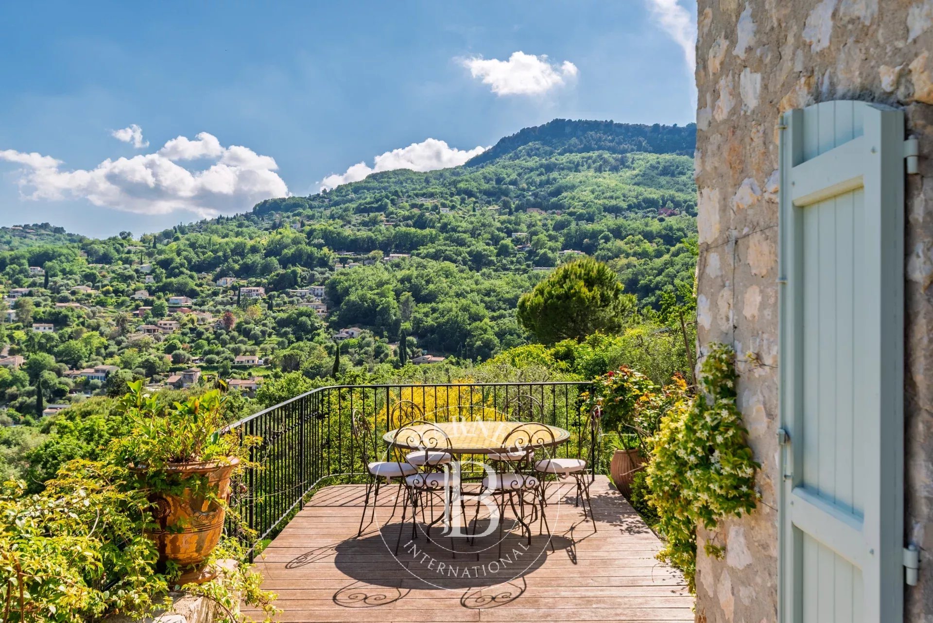 Le Bar-sur-Loup  - Villa  6 Chambres - picture 16