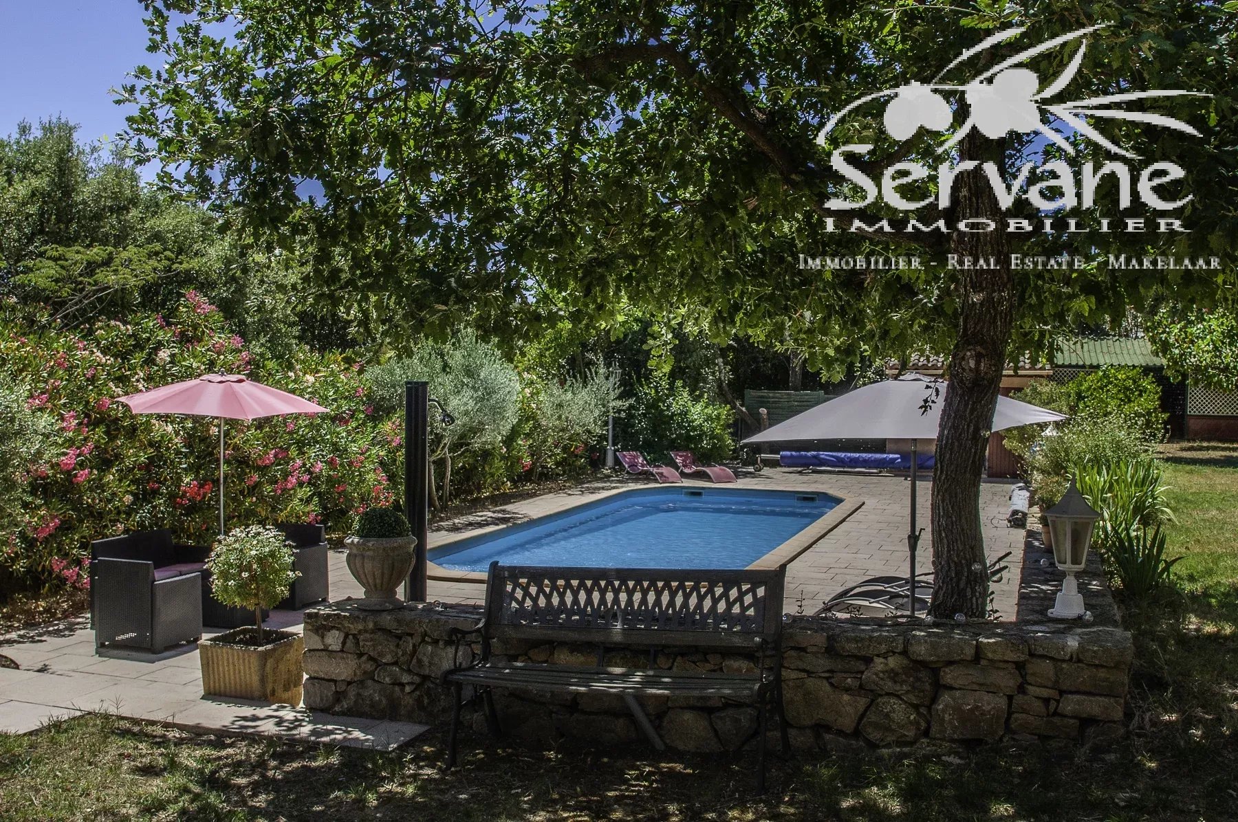 Charming villa with a pool in Montfort-sur-Argens