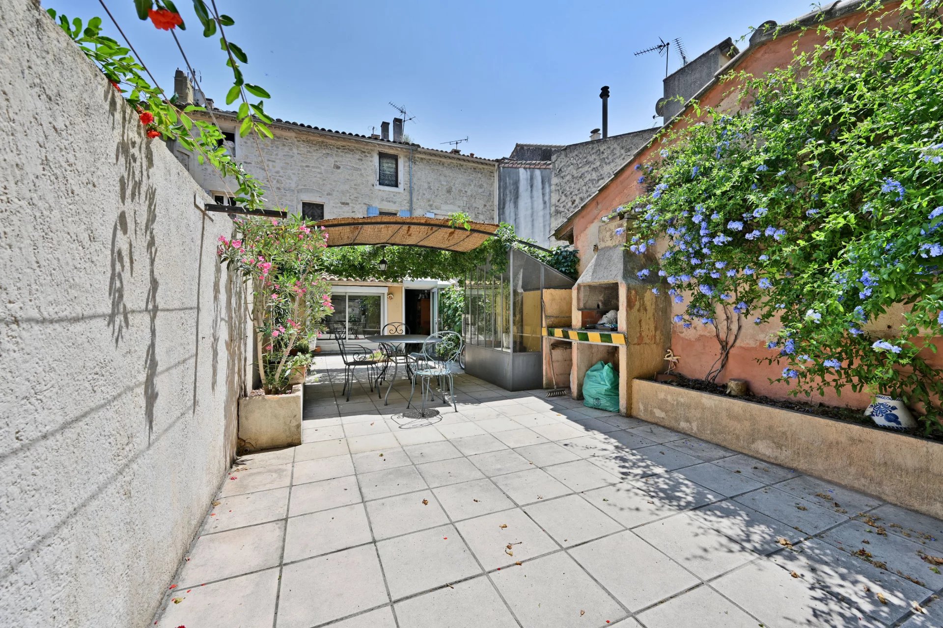 Agence immobilière de Leonis Immobilier Pays d'Arles
