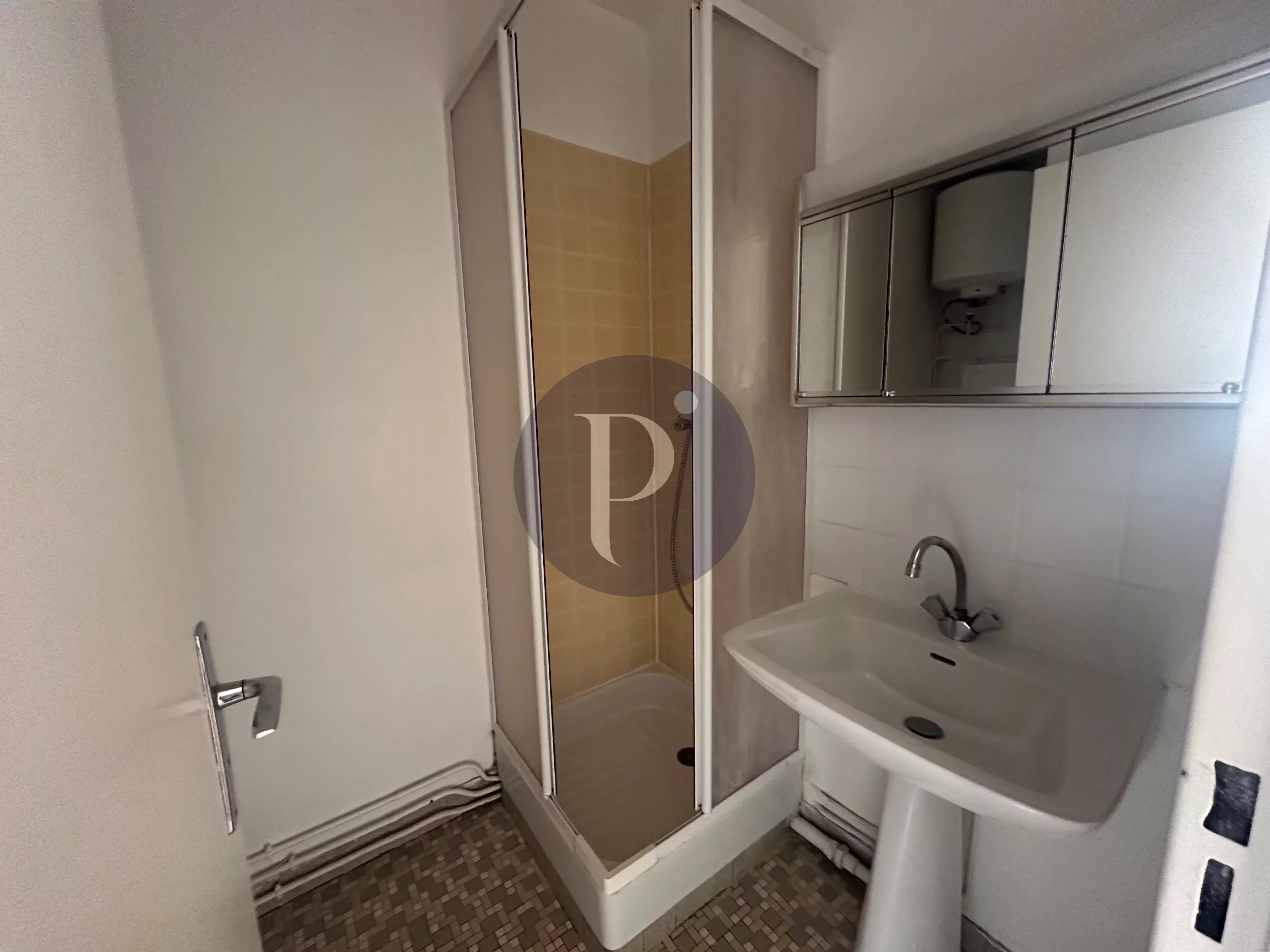 location-appartement-1-piece-chatenay-malabry-86384281