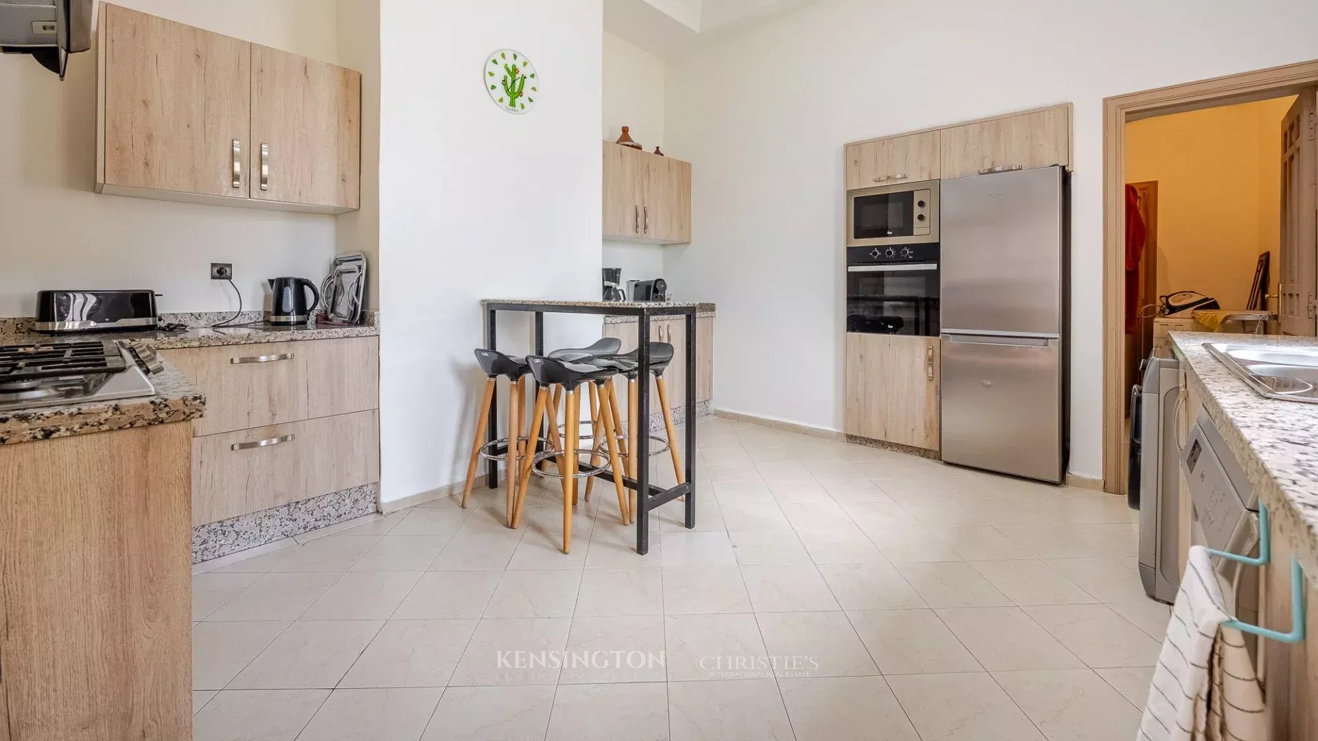 4 Bedroom Villa/Townhouse's Image 16