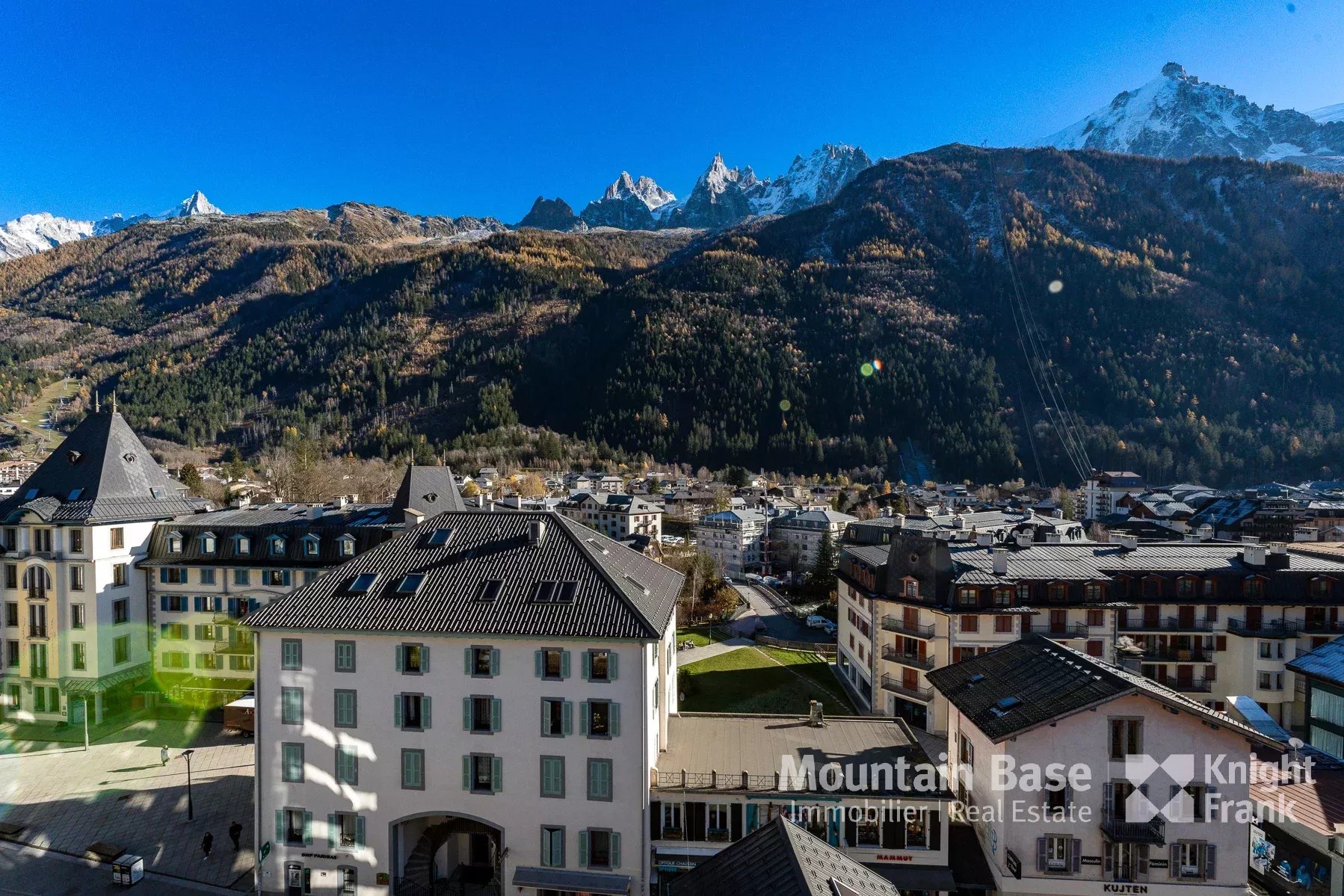 Photo of A magnificent duplex penthouse apartment in the very centre of Chamonix