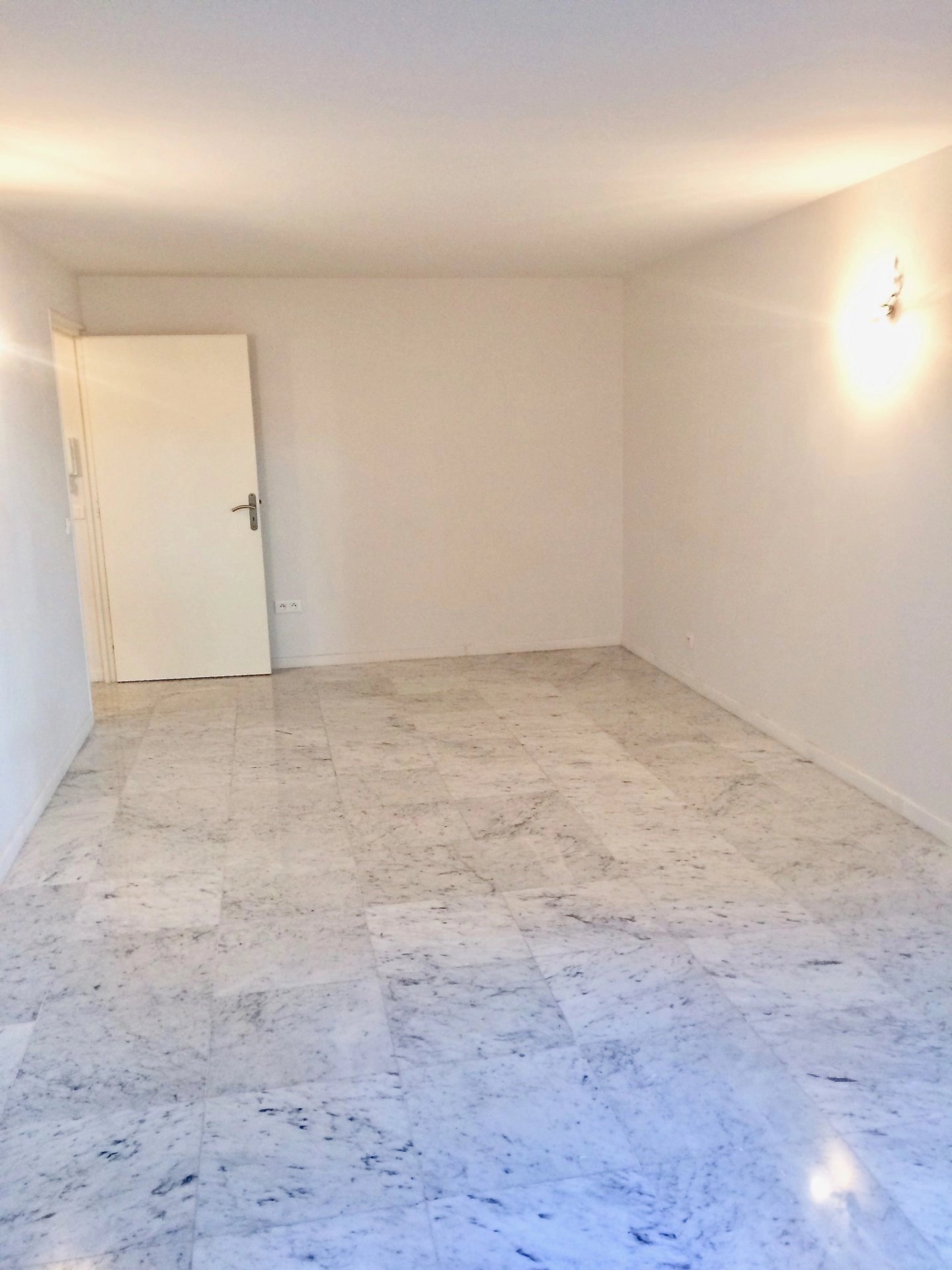 Agence immobilière de CABINET Reynier