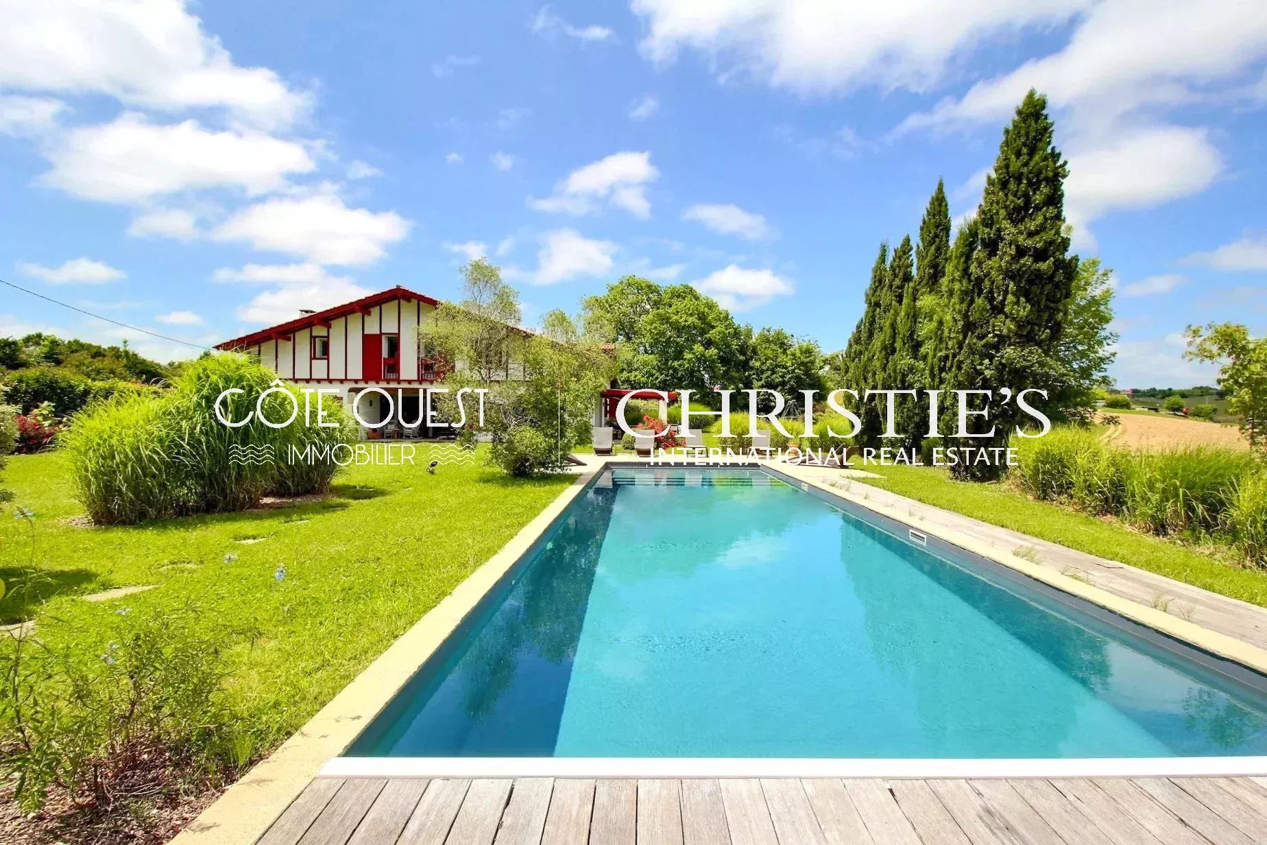 For sale Souraïde - Renovated character farmhouse with swimming pool