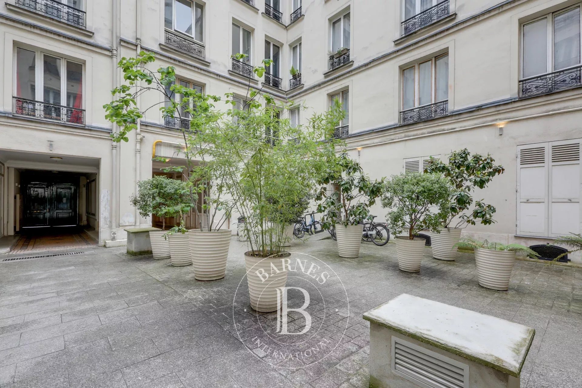 Daire Paris 6ème - picture 15