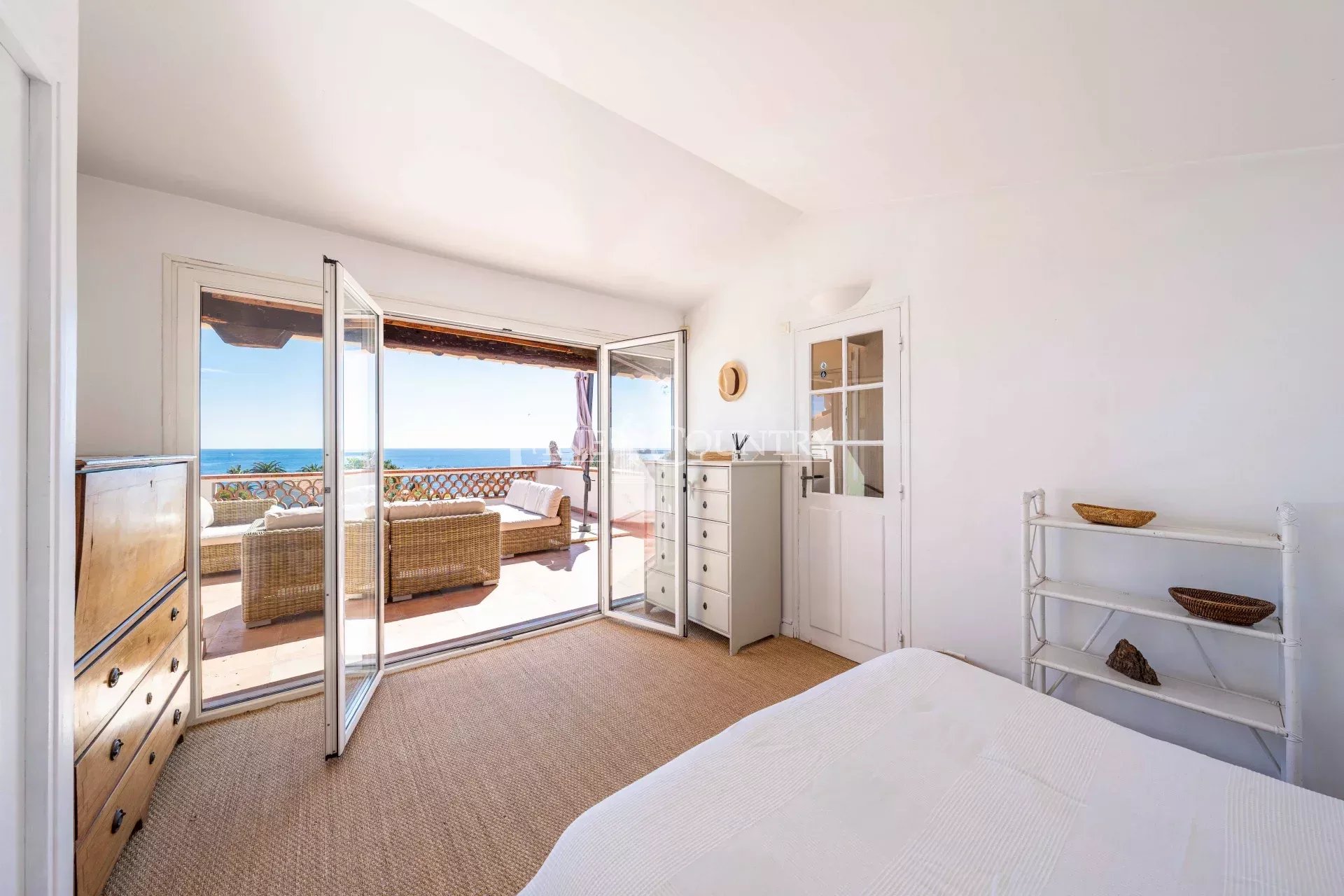 Photo of Villa for sale in La Californie with Stunning Sea Views