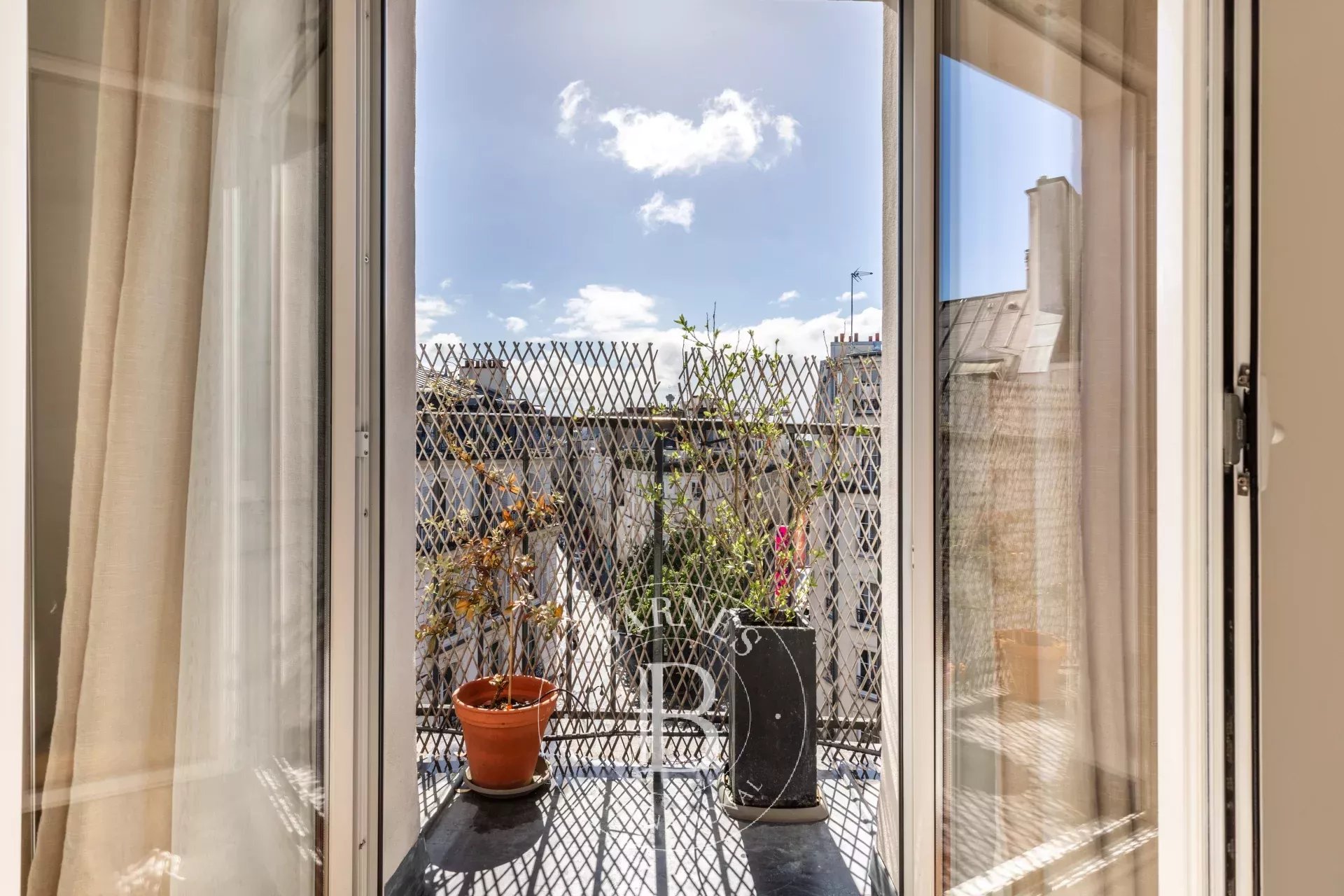 Daire Paris 9ème - picture 12