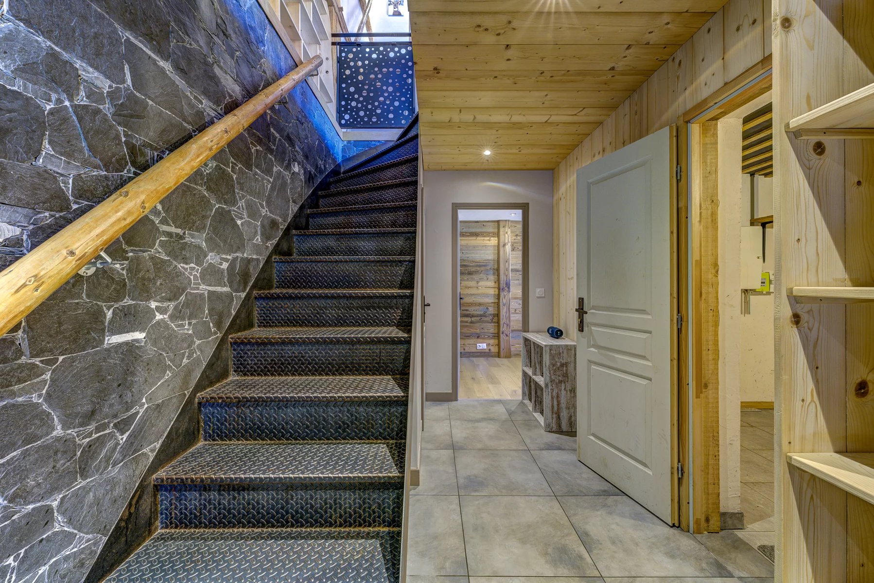 Photo of MORZINE - A fully-renovated, 3-bedroom apartment close to Morzine