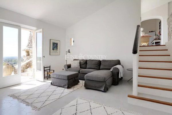 Charming Villa for sale in Vence with Panoramic Views — photo 4