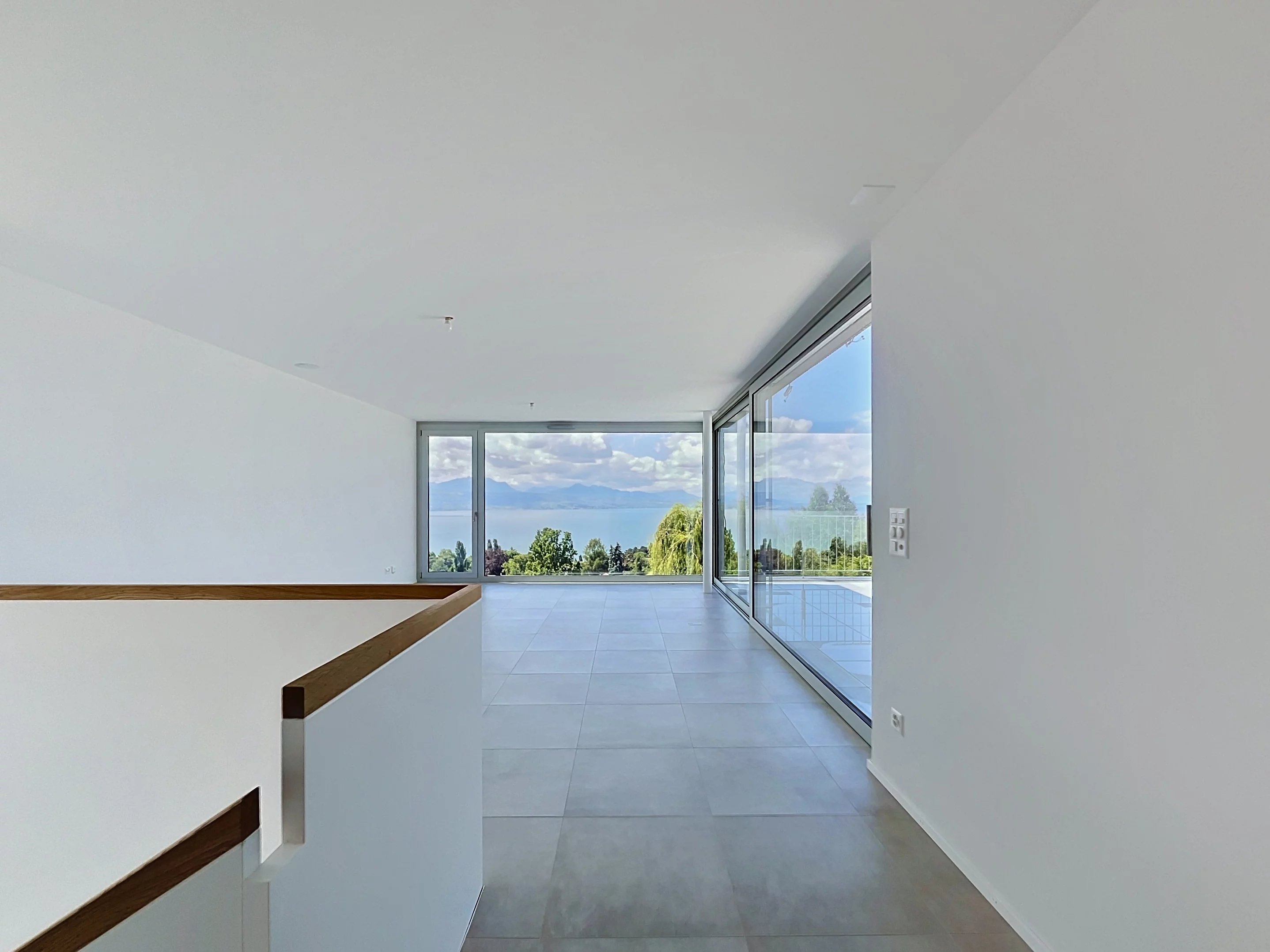 Lutry/Conversion : villa neuve de 6,5 pièces avec vue lac