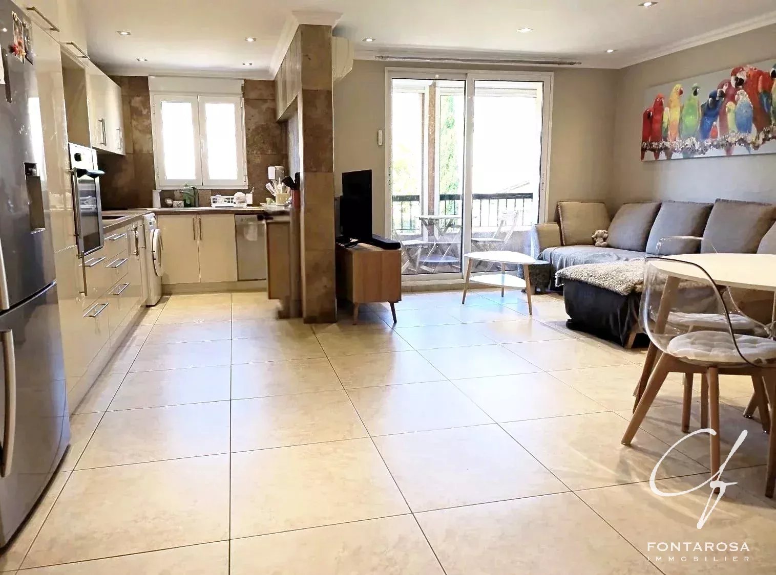 Agence immobilière de 