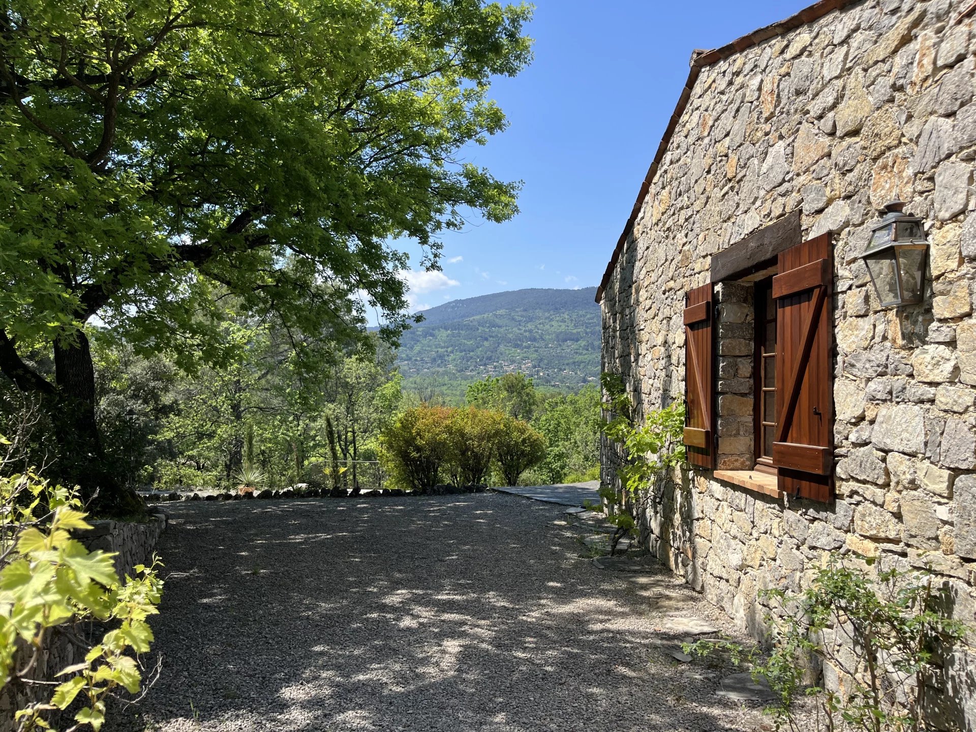 Charming stone vila with view - FAYENCE