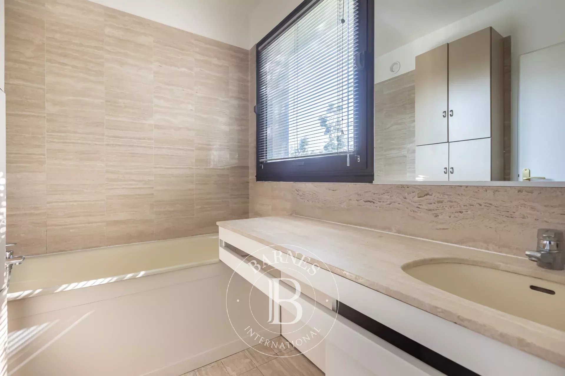 Daire Paris 17ème - picture 6