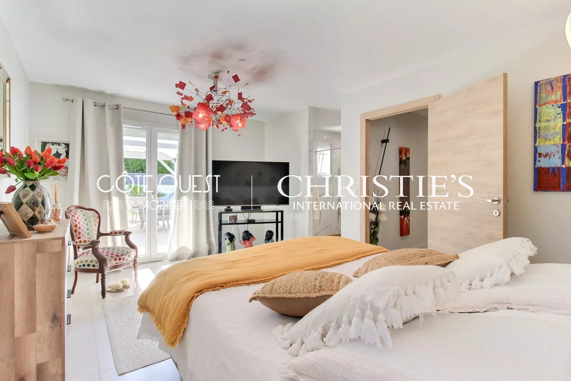 2 Bedroom Villa/Townhouse's Image 7
