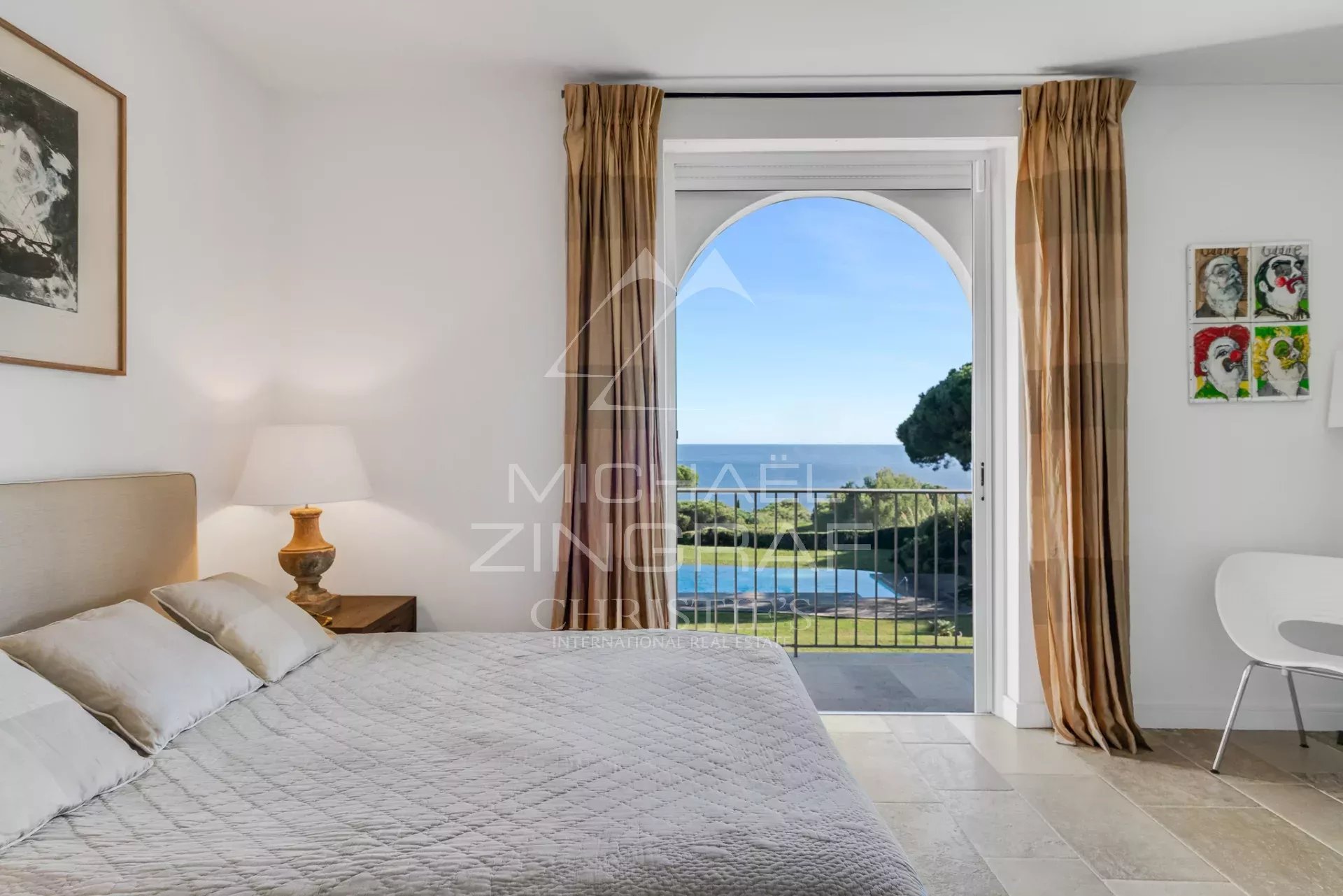 8 Bedroom Villa/Townhouse's Image 5