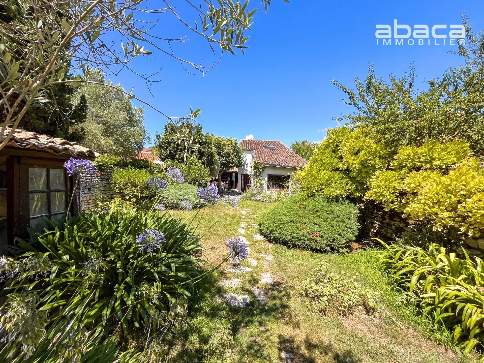 Agence immobilière de 