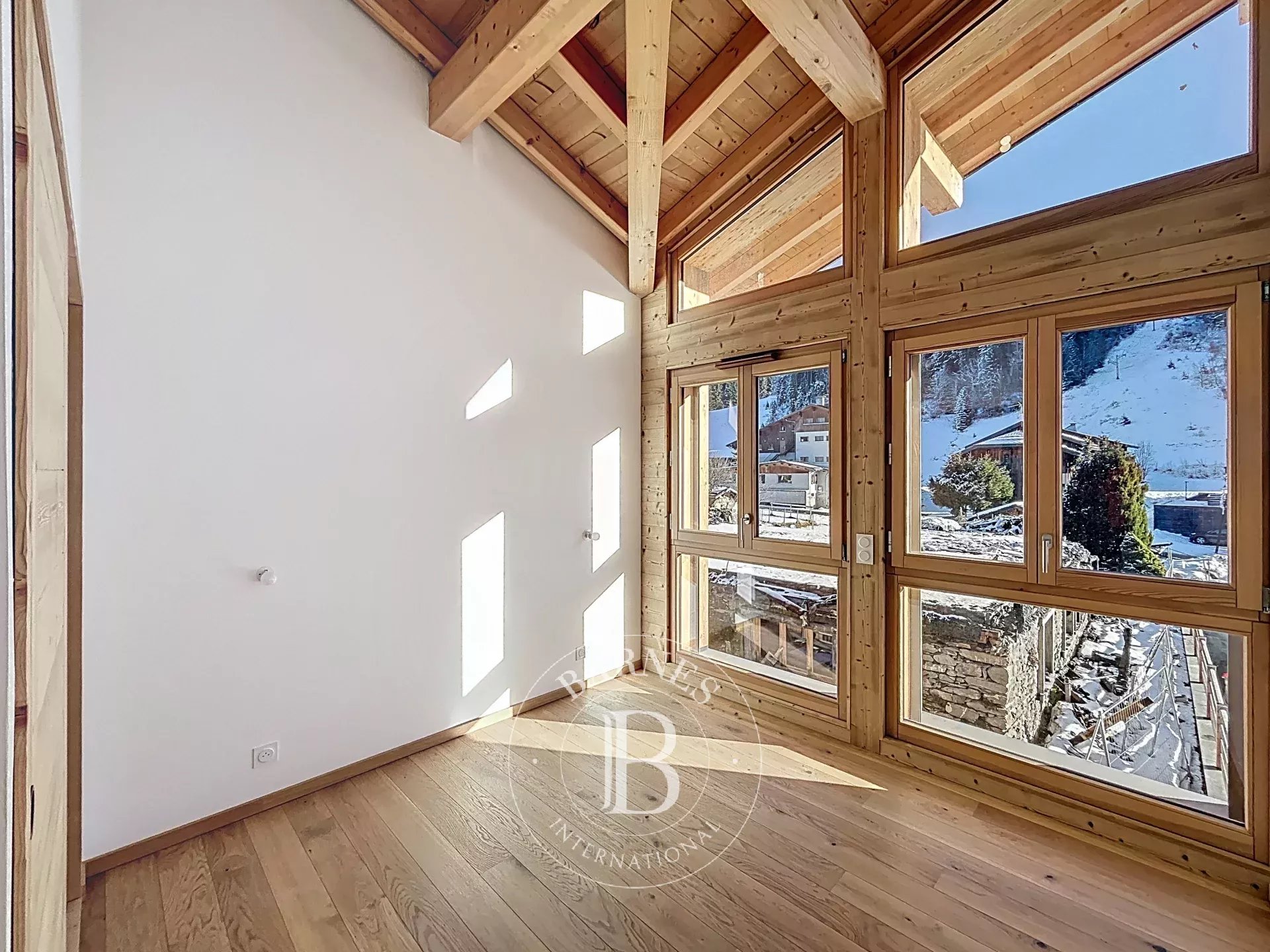 Photo of Les Gets – Spacious T5 Apartment – Large Living Area – Dual South-Facing Exposure