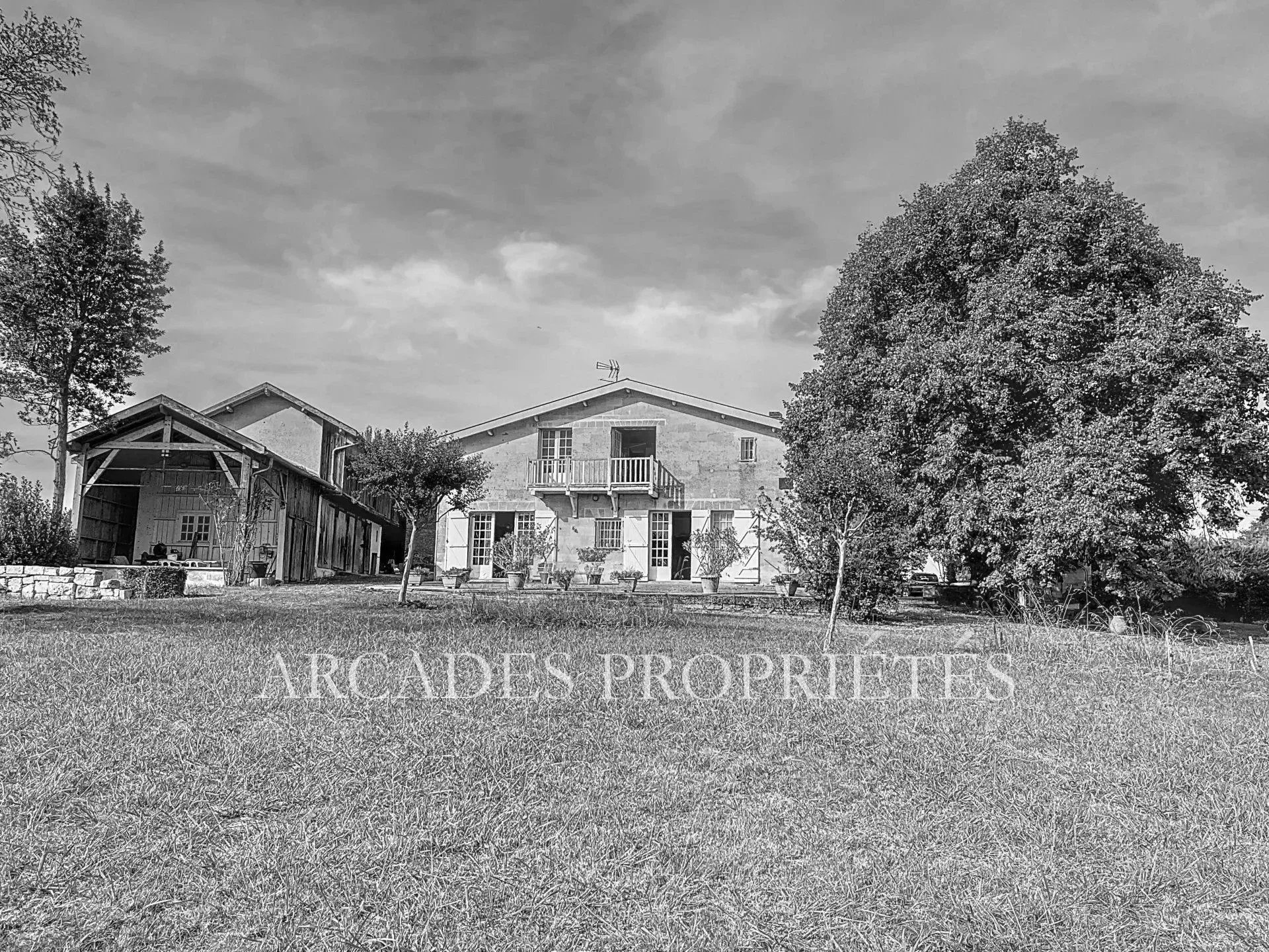 Sale Property Pompignac