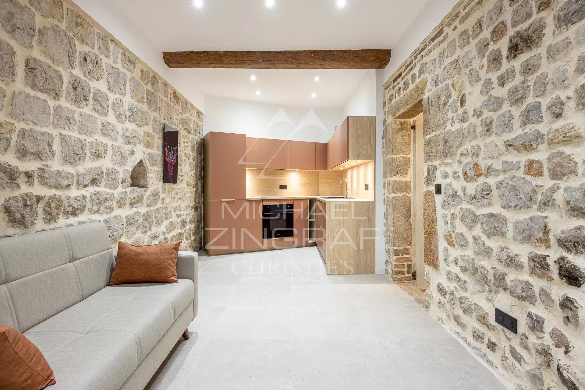Propriété de charme – Vieil Antibes – À quelques pas des remparts