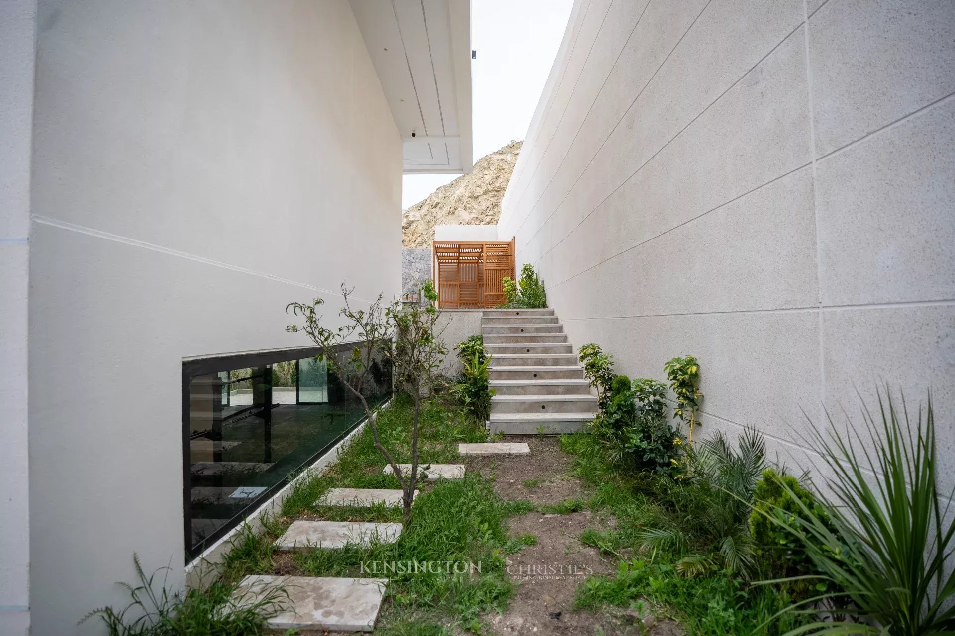 4 Bedroom Villa/Townhouse's Image 57