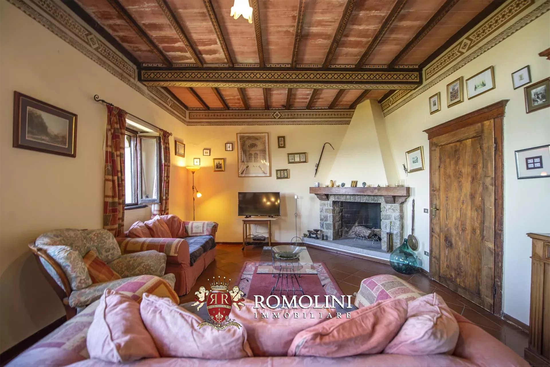 10 Bedroom Villa/Townhouse's Image 62