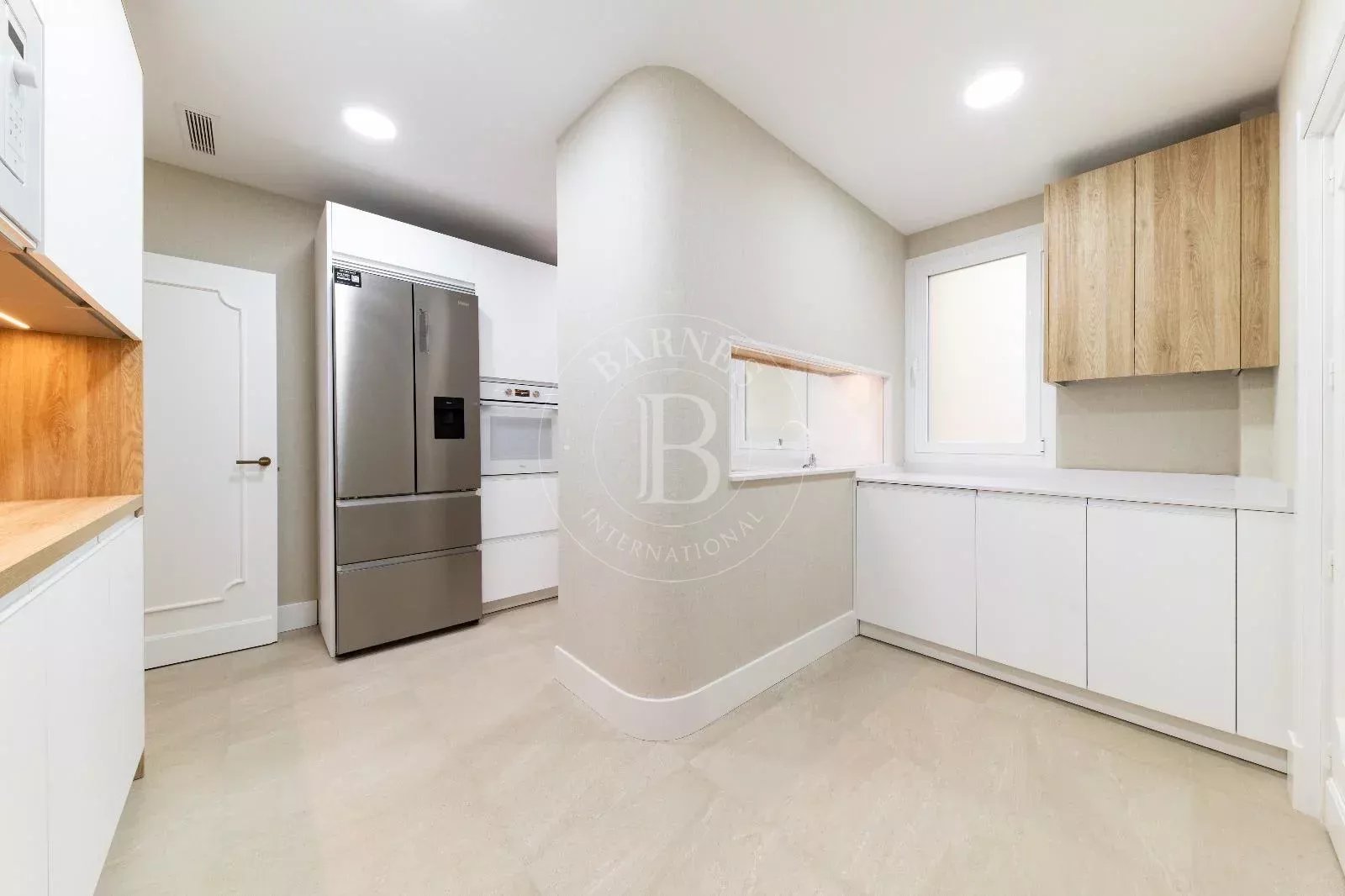 Daire Madrid - picture 10