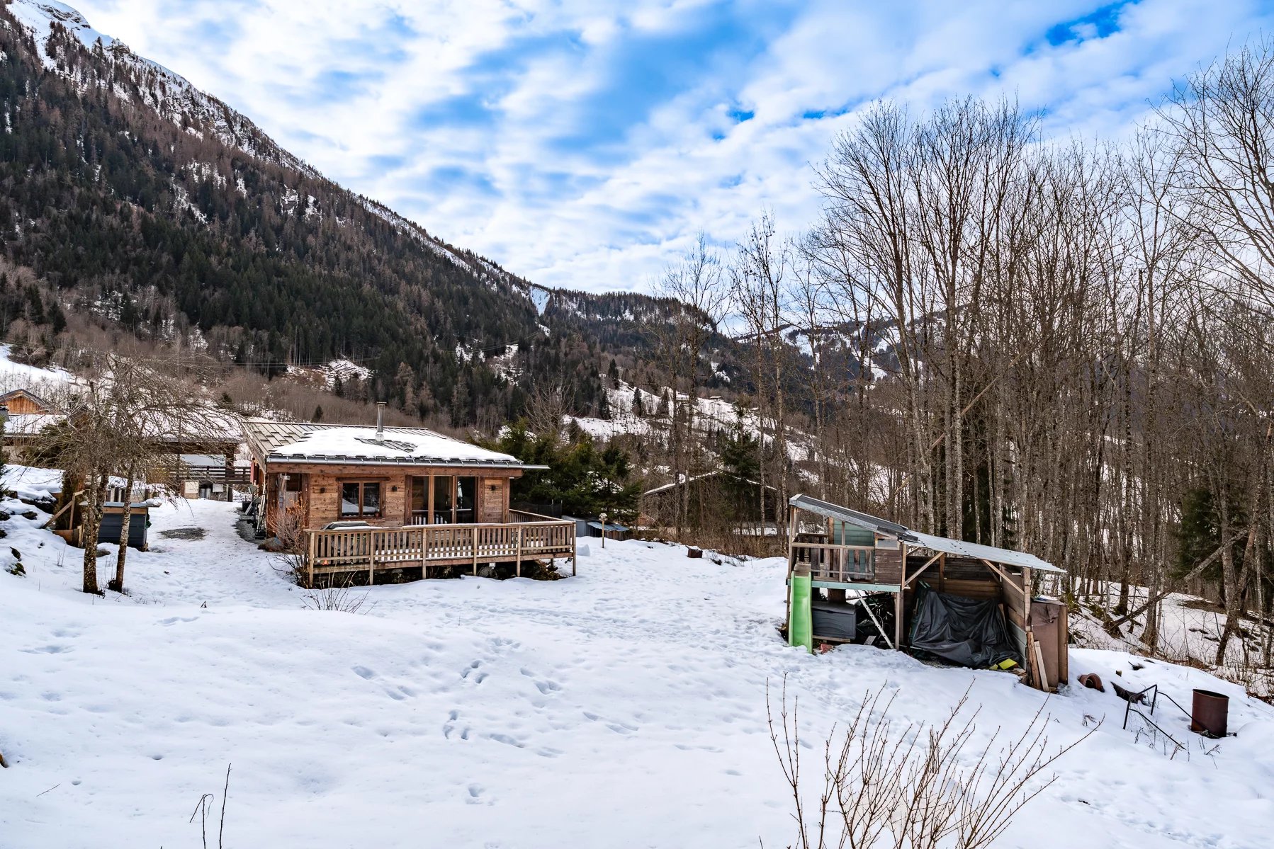 Photo of CHAMONIX - A 2 bedroom chalet surrounded by nature